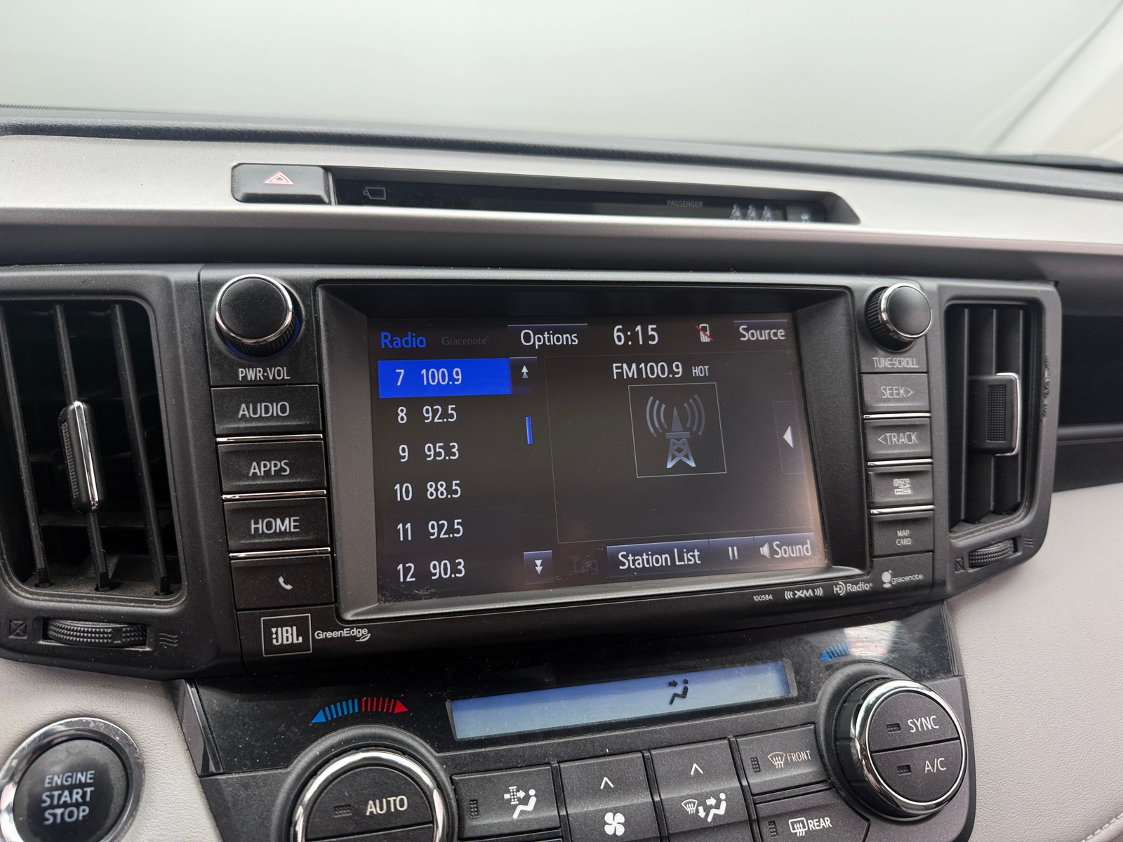Thumbnail: 2017 Toyota RAV4 - 3