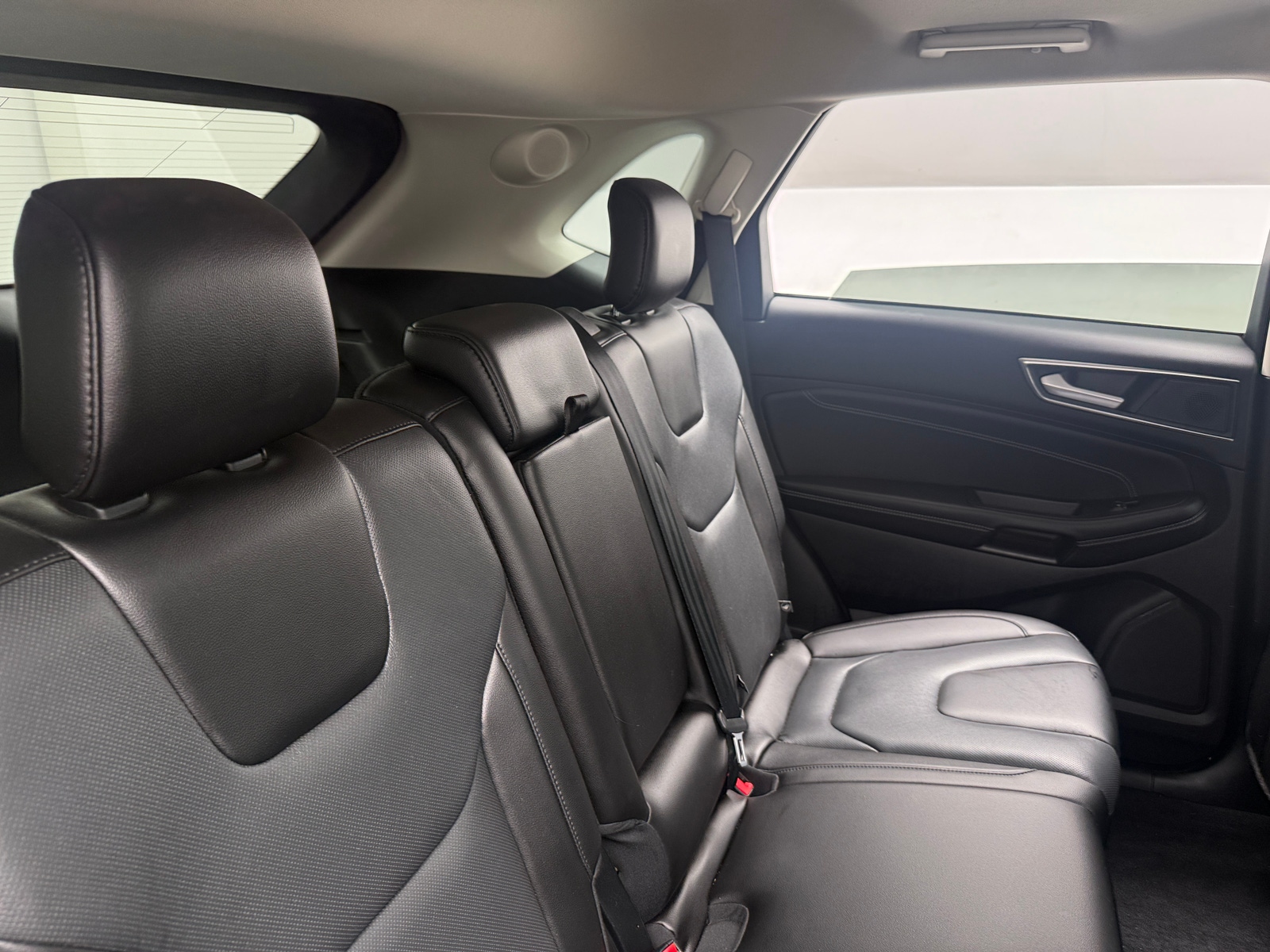 Thumbnail: 2021 Ford Edge - 5