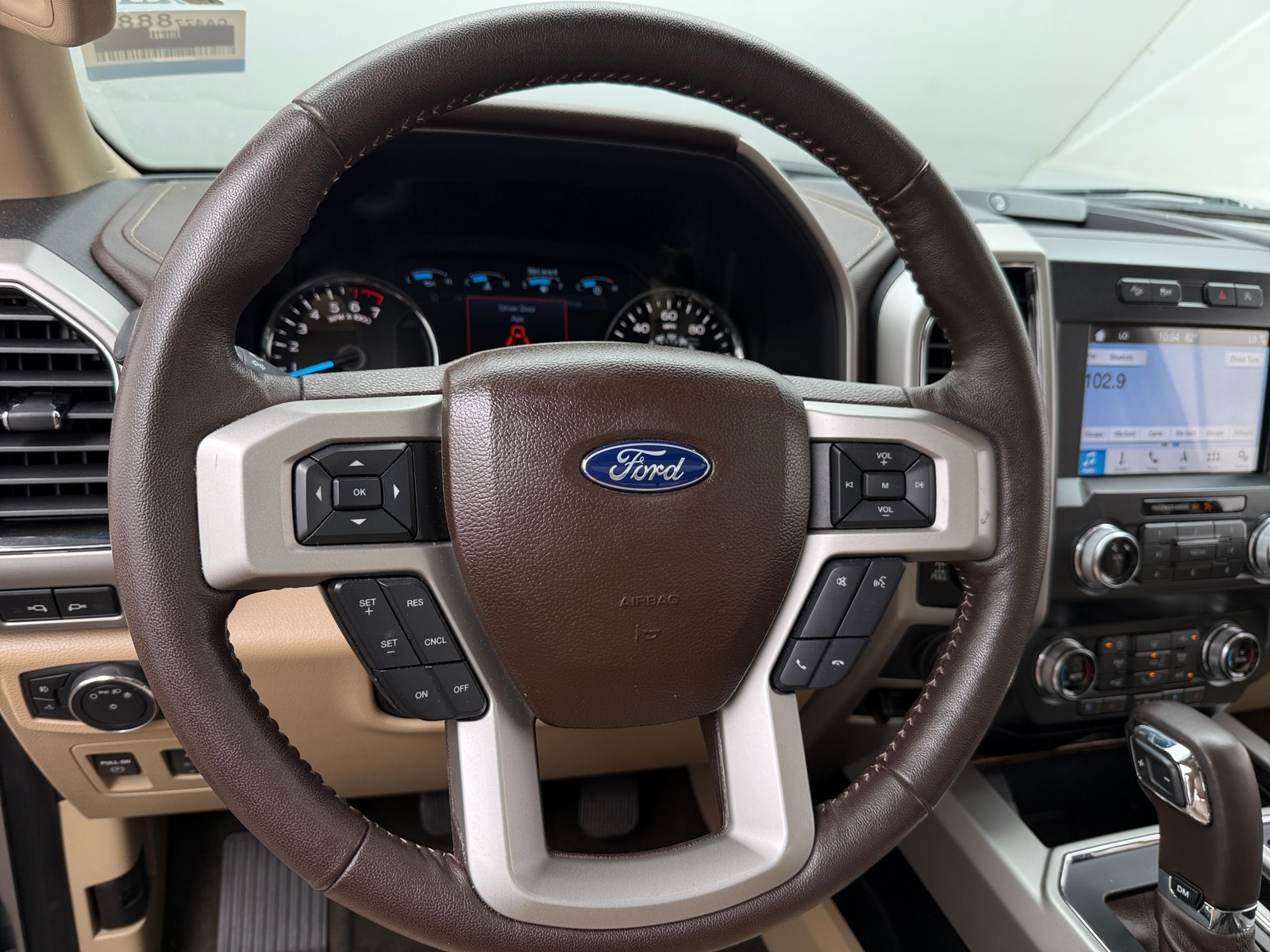 Thumbnail: 2019 Ford Econoline - 4