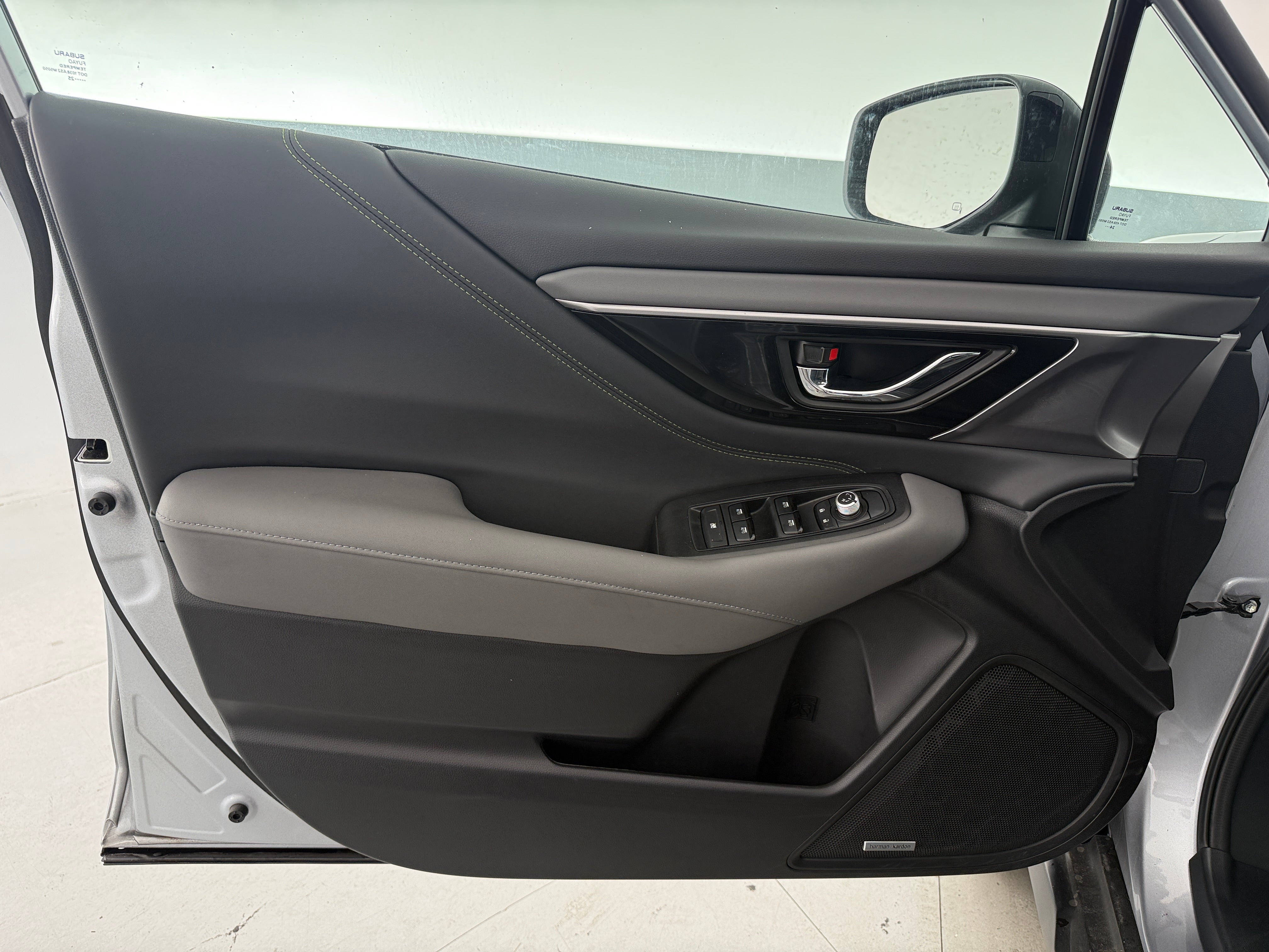 2025 Subaru Outback Onyx Edition - Photo 5