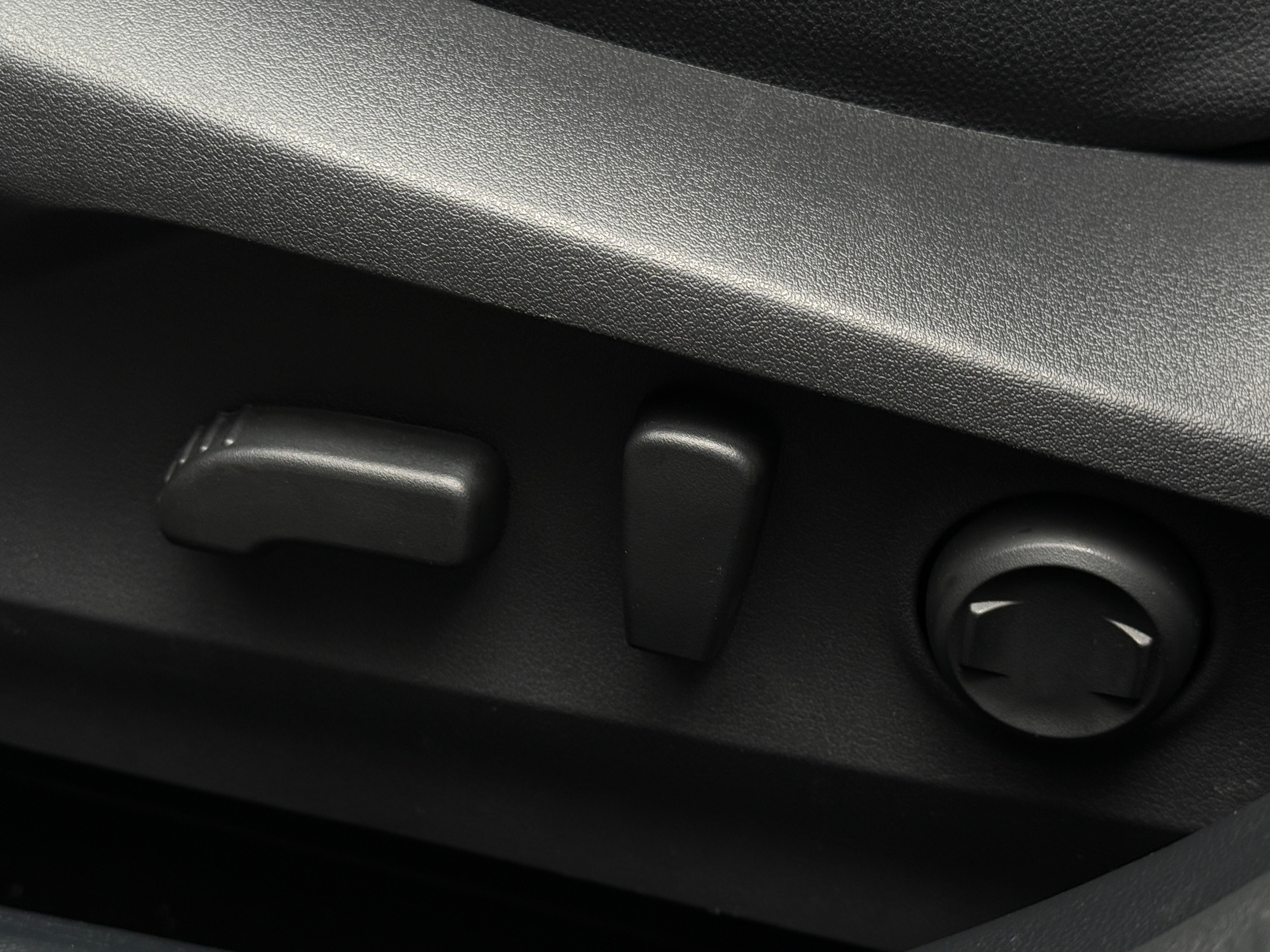 2025 Subaru Outback Onyx Edition - Photo 11