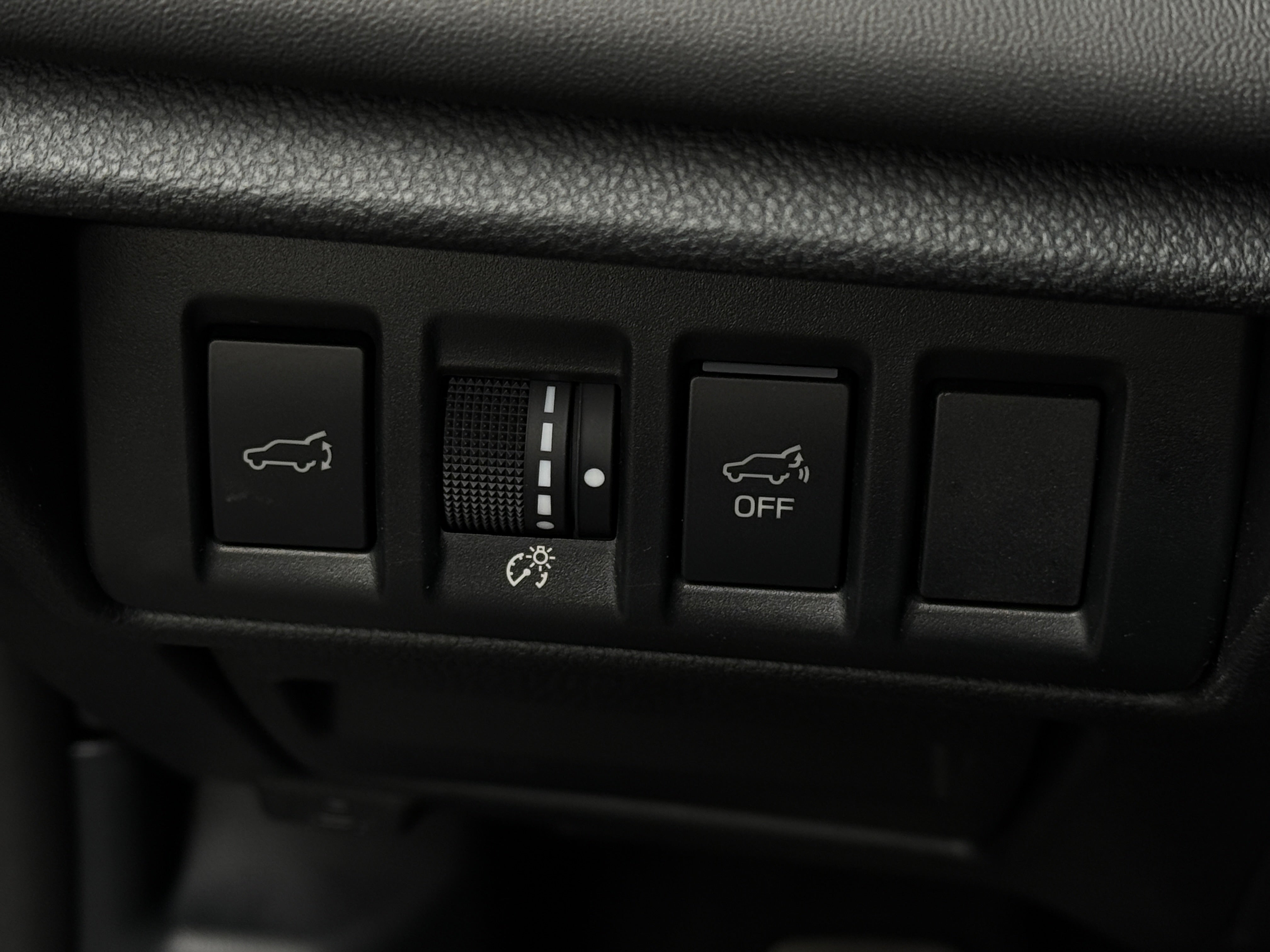 2025 Subaru Outback Onyx Edition - Photo 12