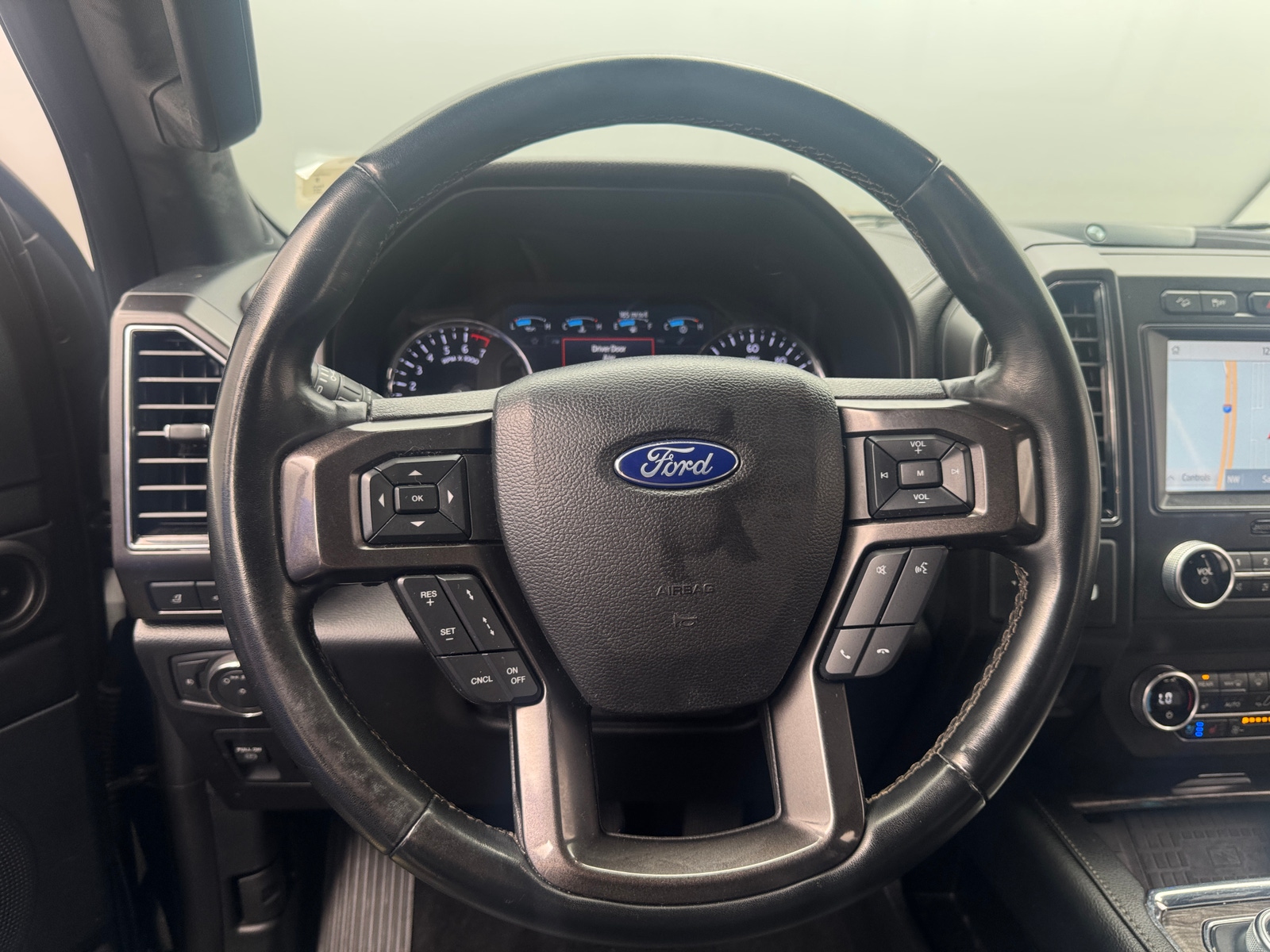 Thumbnail: 2021 Ford Expedition - 4