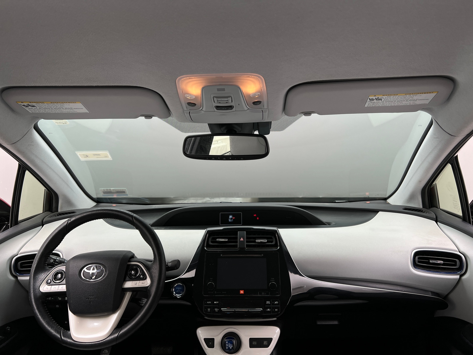 Thumbnail: 2016 Toyota Prius - 3