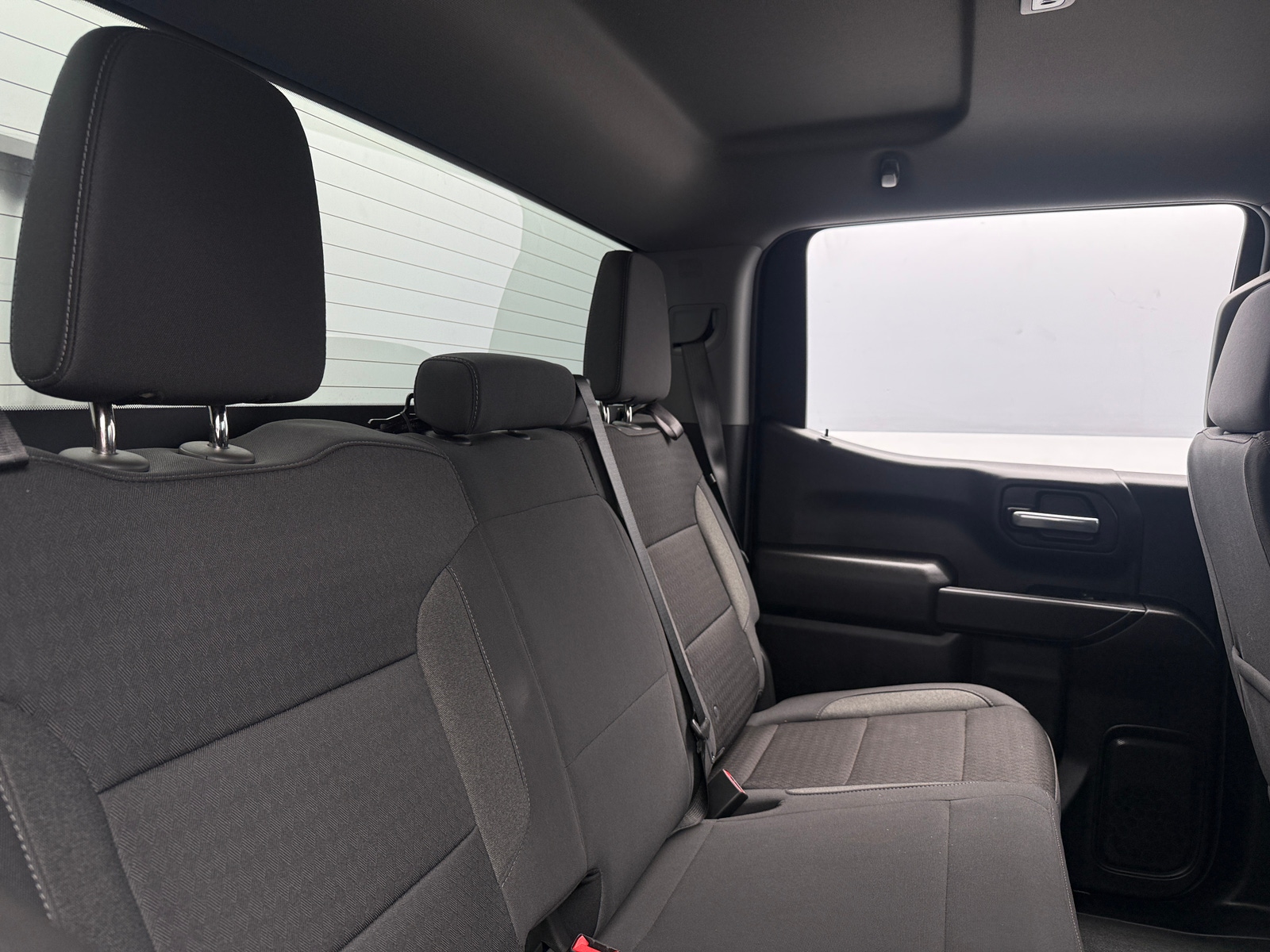 Thumbnail: 2026 Chevrolet Silverado 1500 - 6