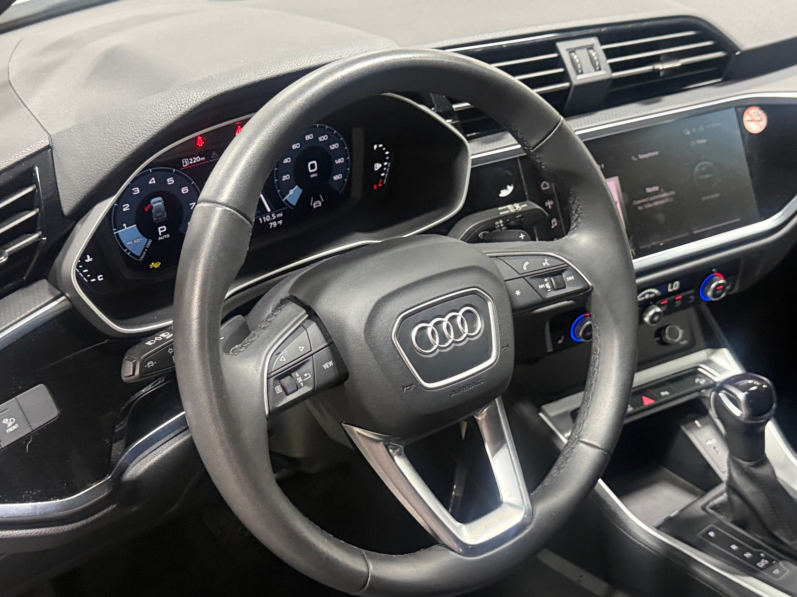 Thumbnail: 2025 Audi Q3 - 4