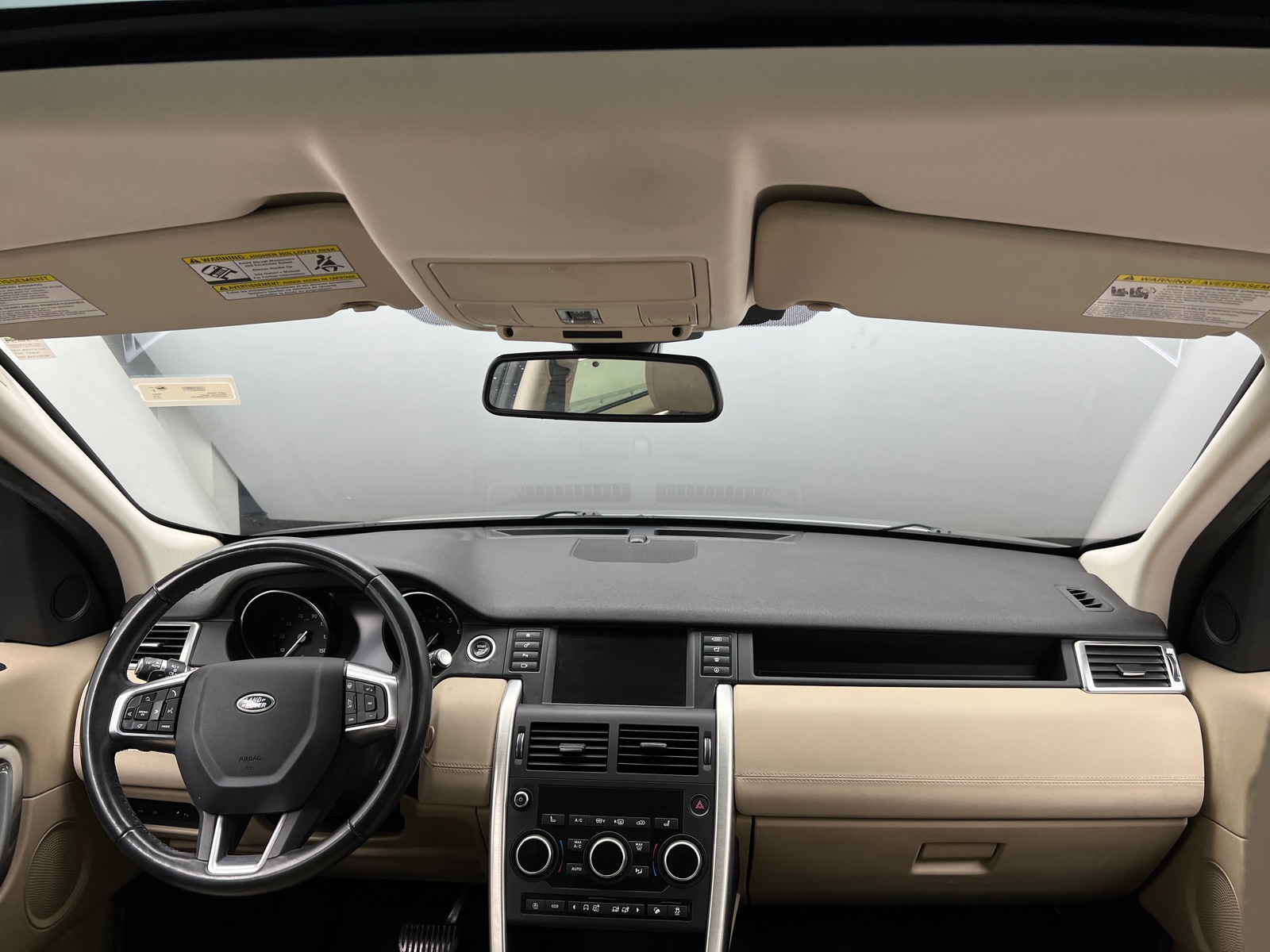 Thumbnail: 2019 Land Rover Discovery Sport - 2