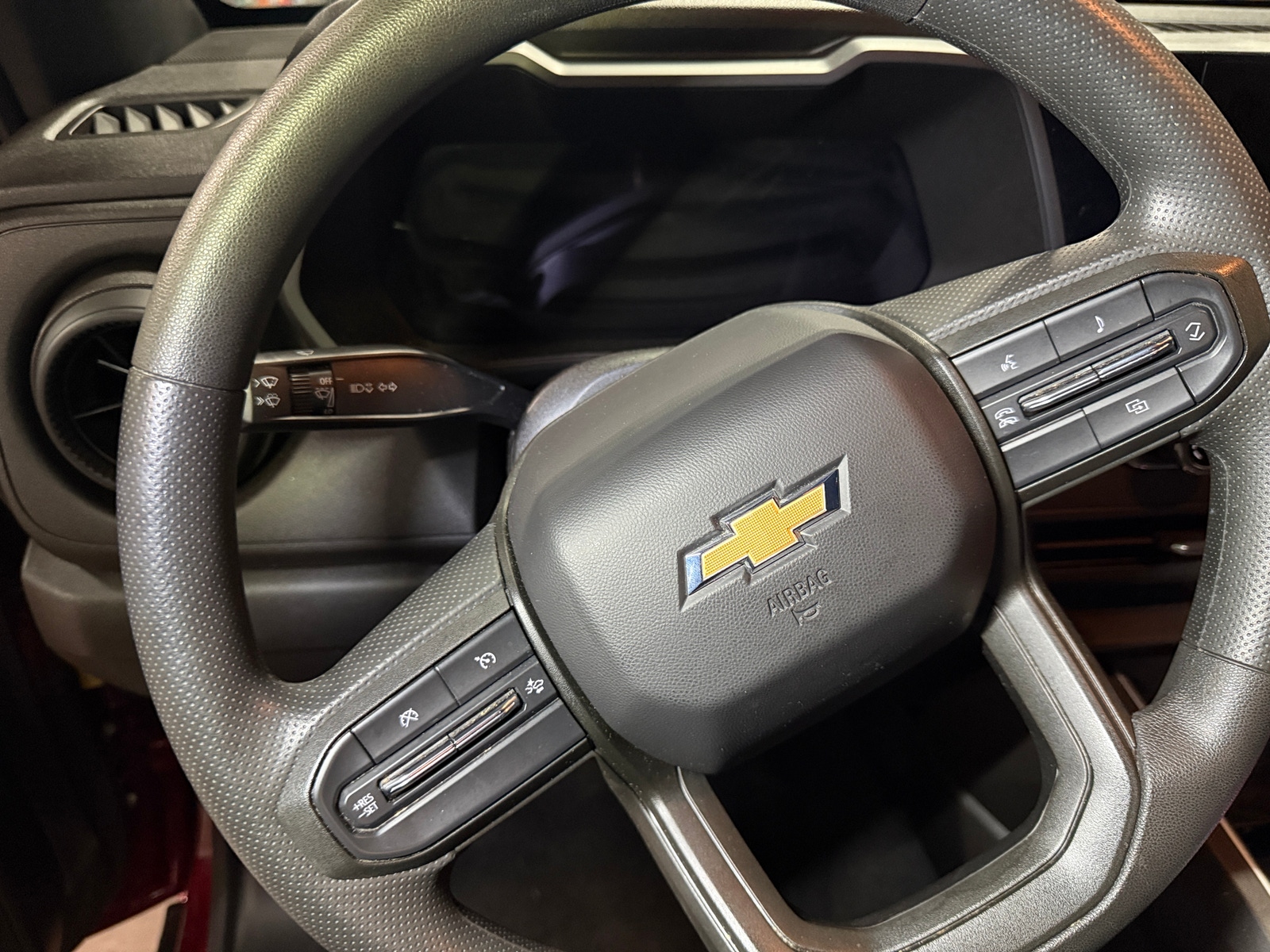 Thumbnail: 2025 Chevrolet Colorado - 5