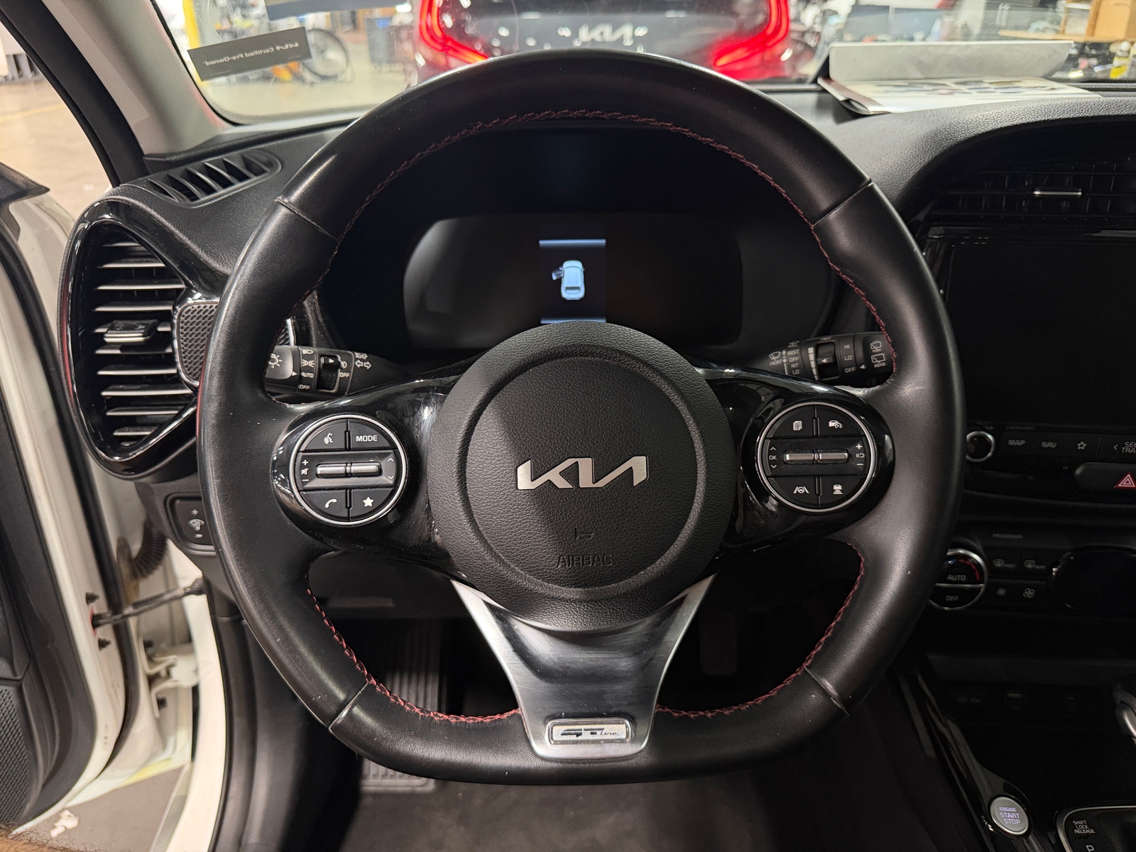 Thumbnail: 2023 Kia Soul - 4