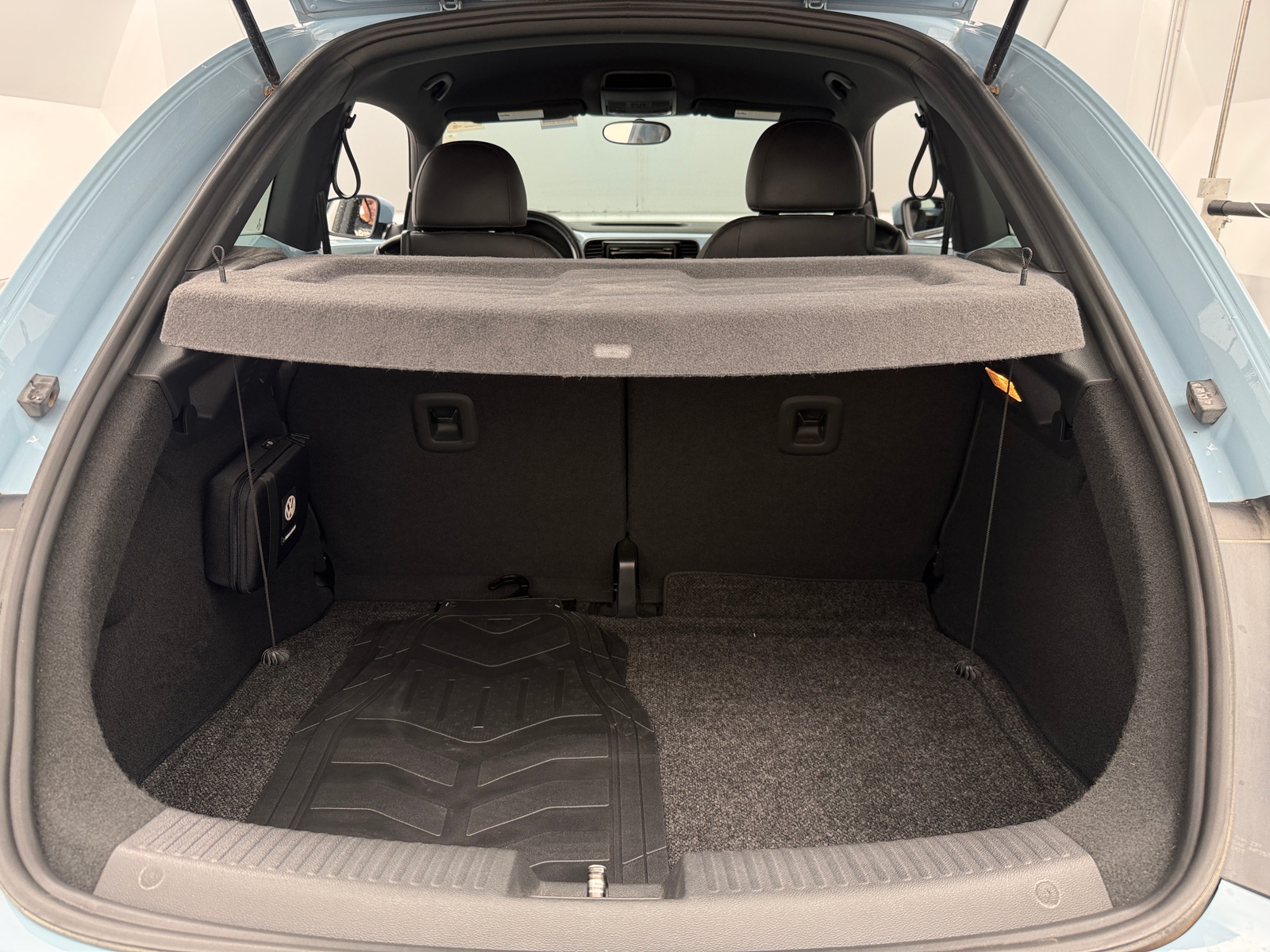 Thumbnail: 2013 Volkswagen Beetle - 7