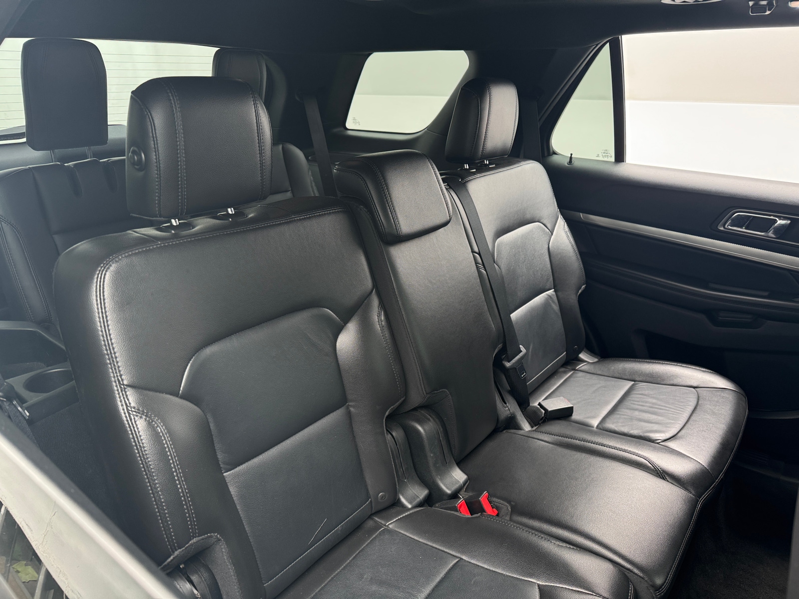 Thumbnail: 2018 Ford Explorer - 5