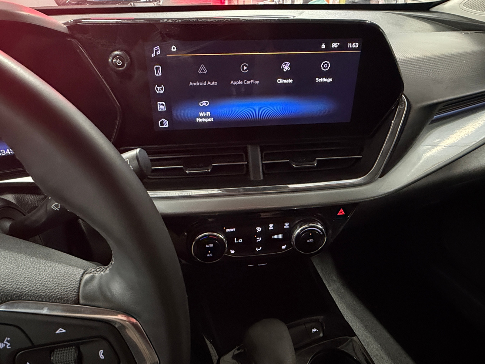 Thumbnail: 2025 Chevrolet Trax - 3