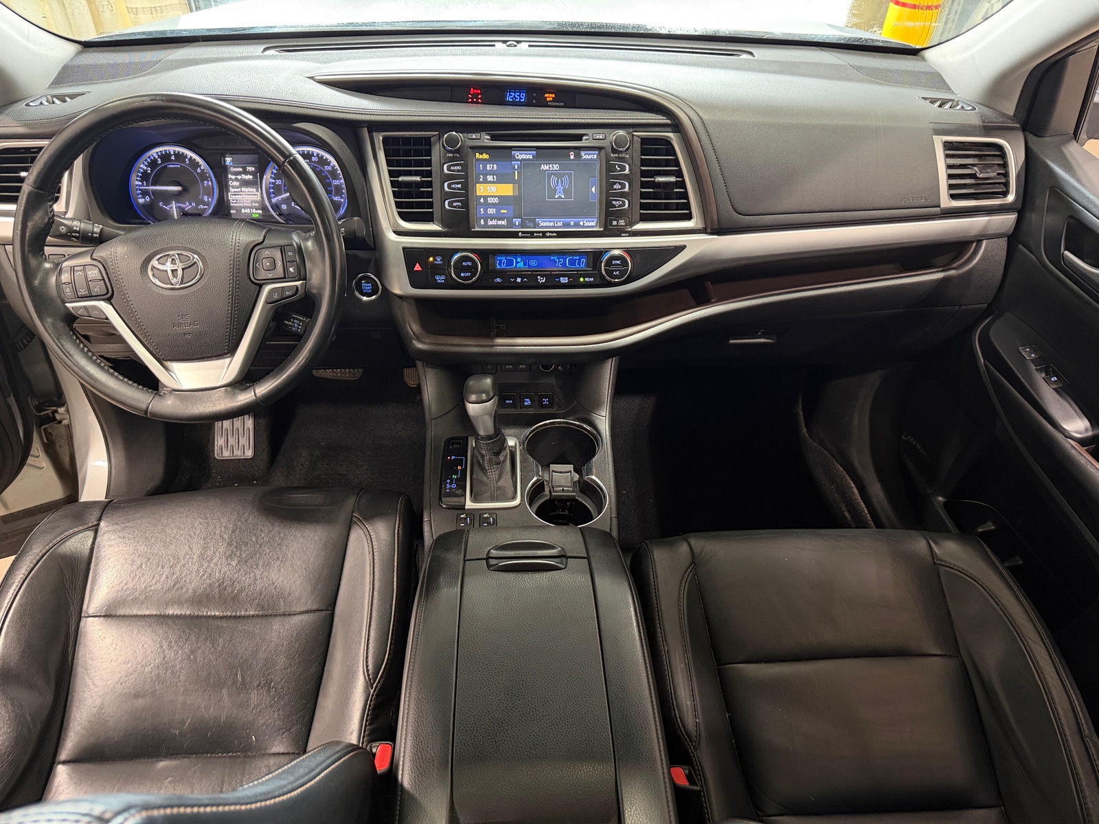 Thumbnail: 2018 Toyota Highlander - 2