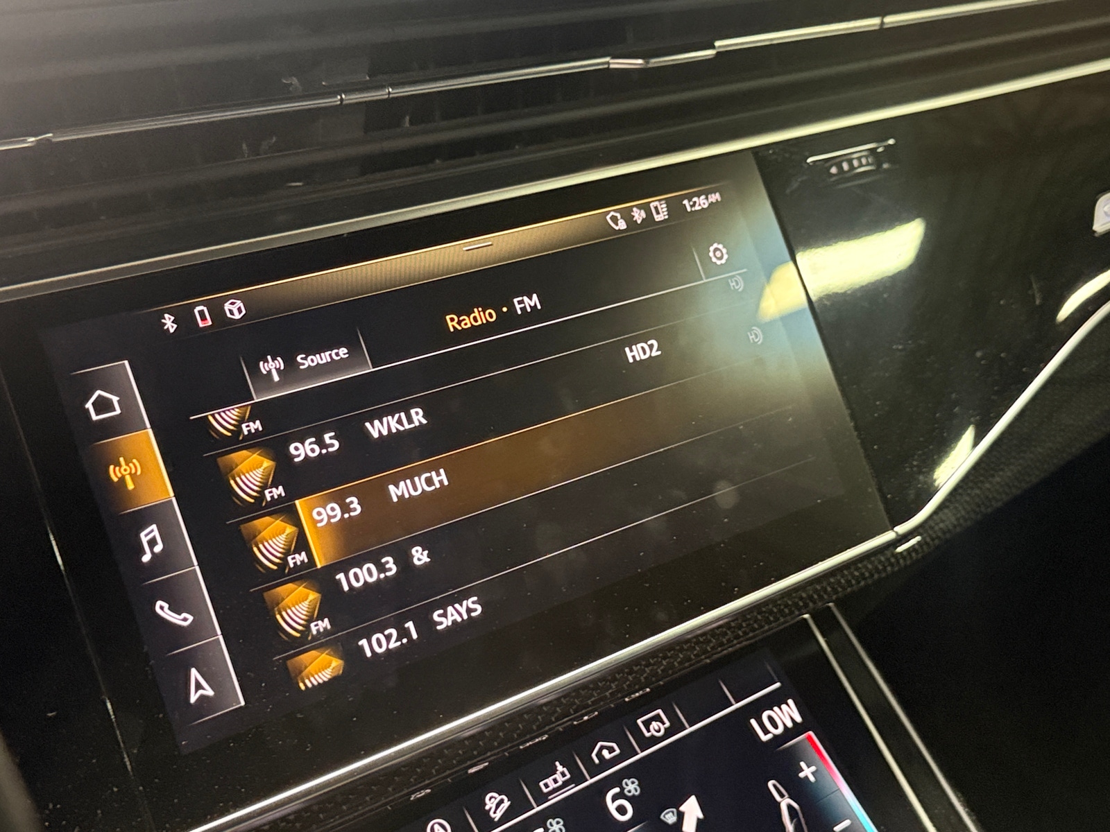 Thumbnail: 2020 Audi SQ7 - 3