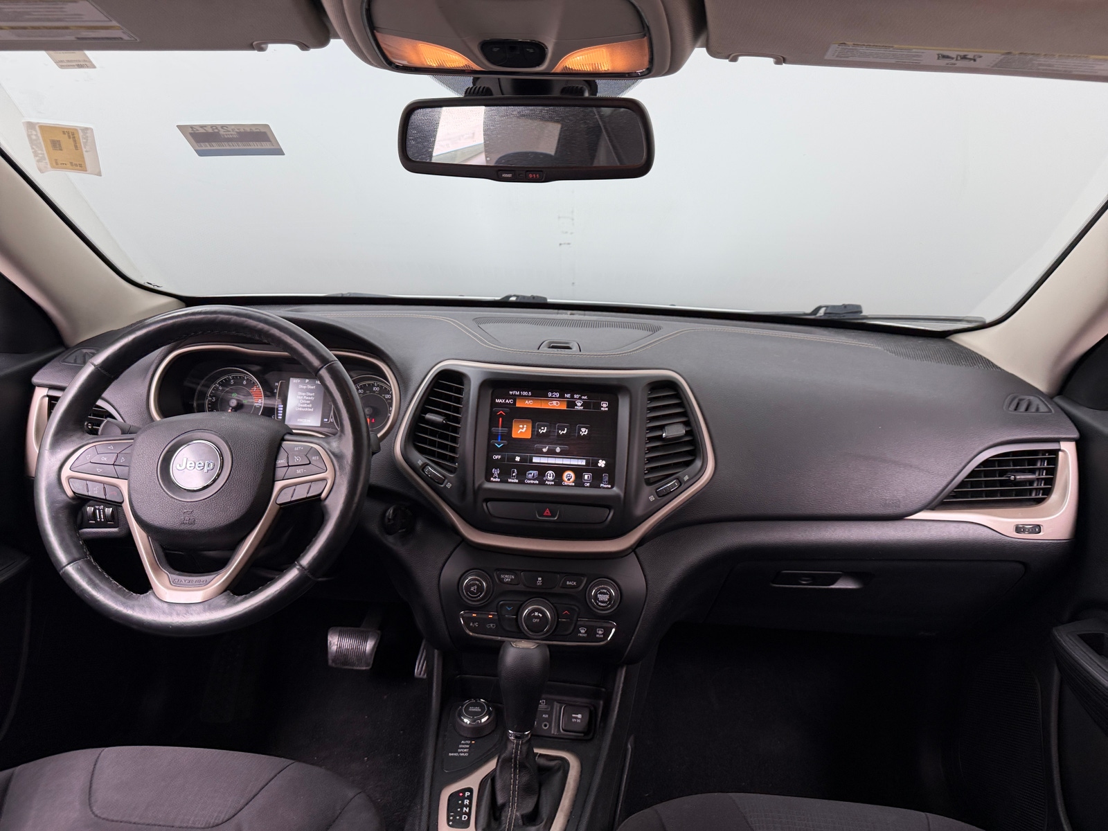 Thumbnail: 2016 Jeep Cherokee - 3