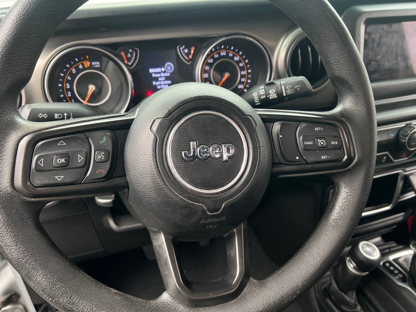 Thumbnail: 2022 Jeep Wrangler - 5