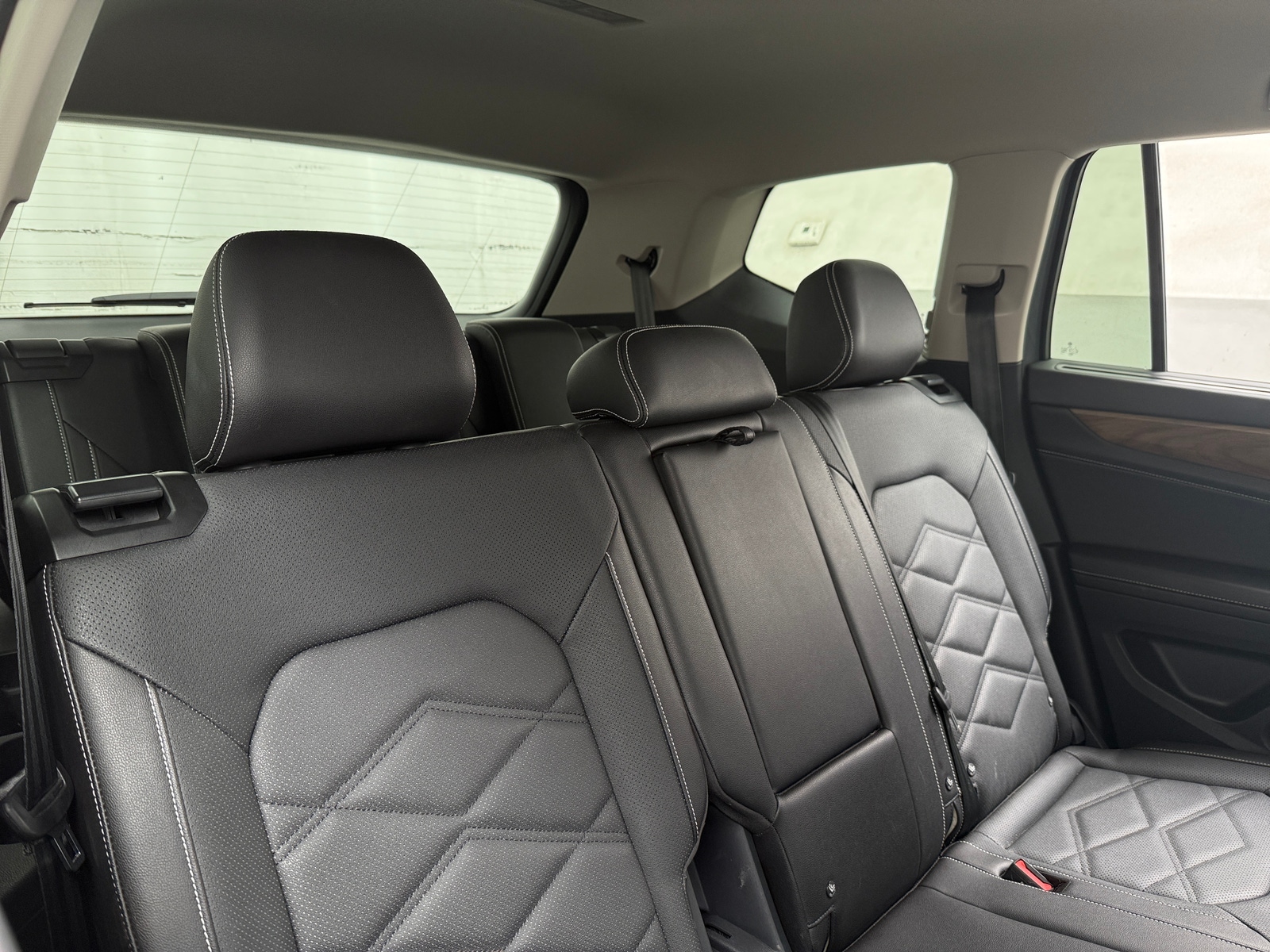 Thumbnail: 2026 Volkswagen Atlas - 5