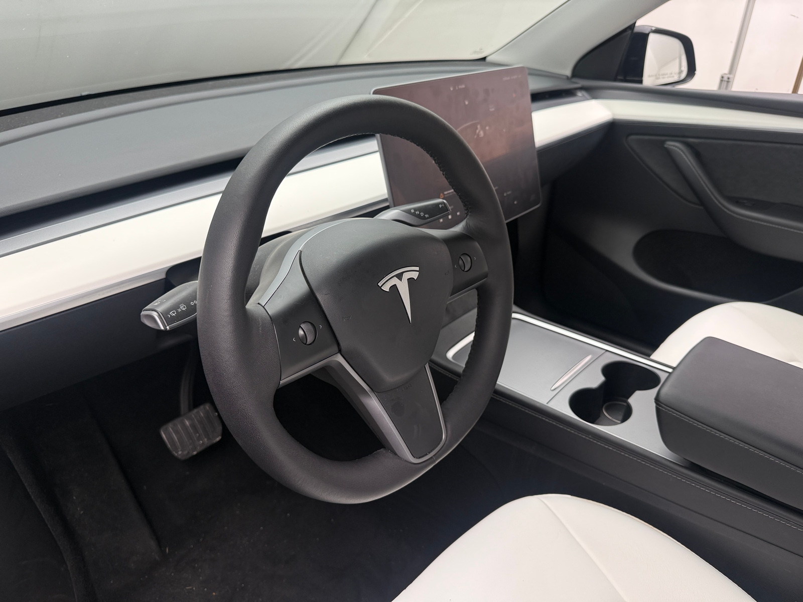 Thumbnail: 2022 Tesla Model Y - 3