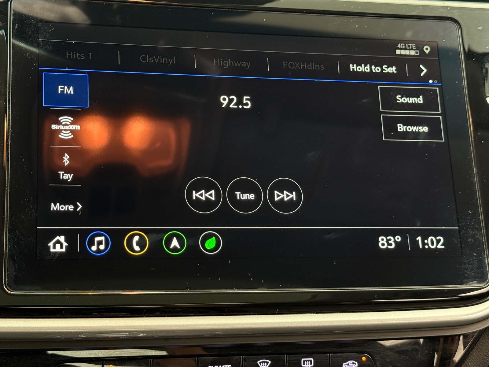 Thumbnail: 2023 Chevrolet Bolt EUV - 3