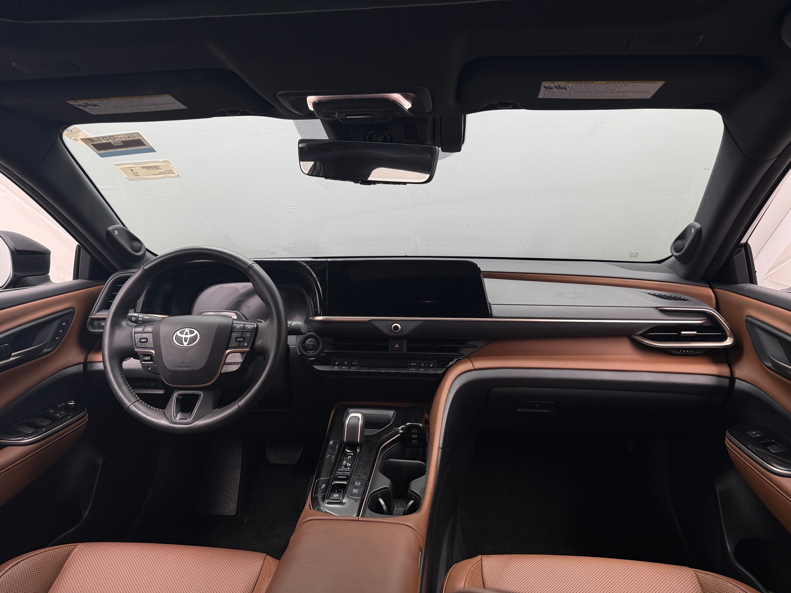 Thumbnail: 2025 Toyota Crown Signia - 2