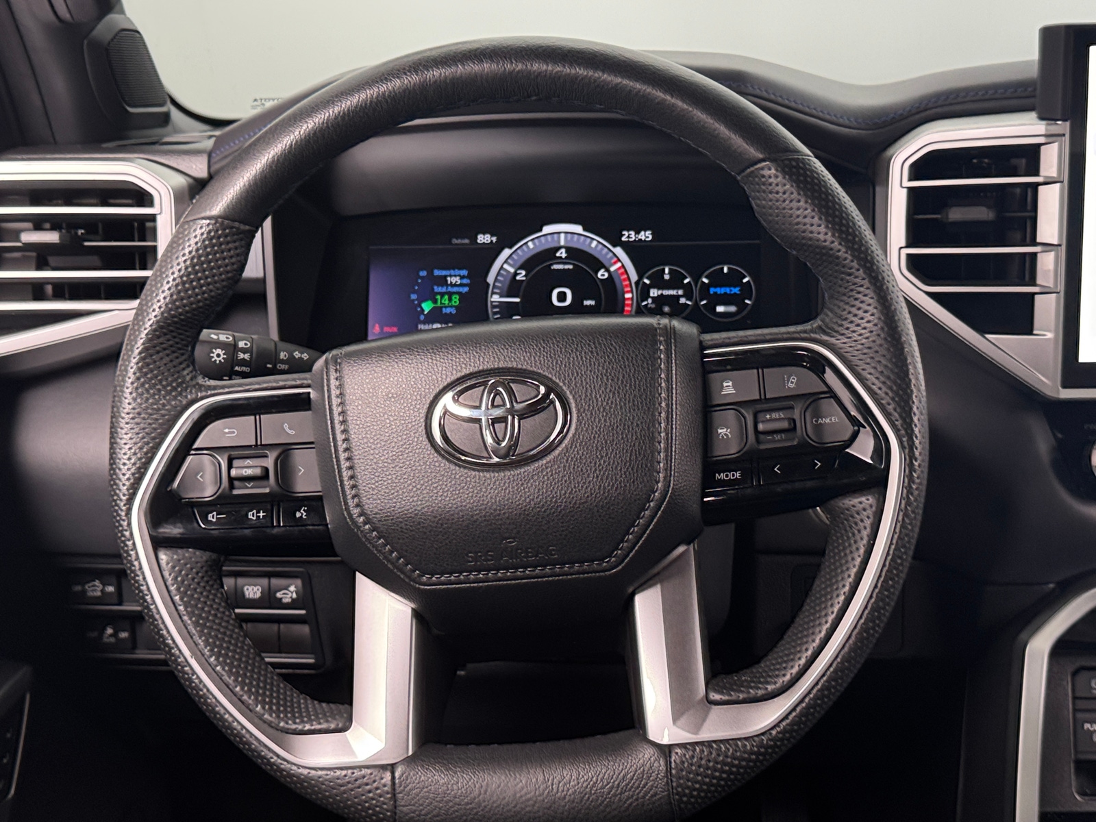 Thumbnail: 2024 Toyota Tundra - 4
