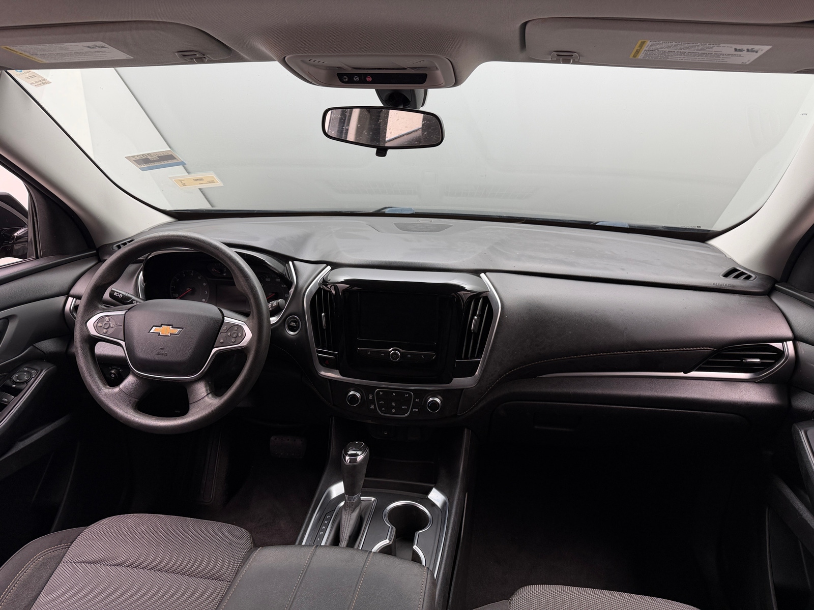 Thumbnail: 2020 Chevrolet Traverse - 3