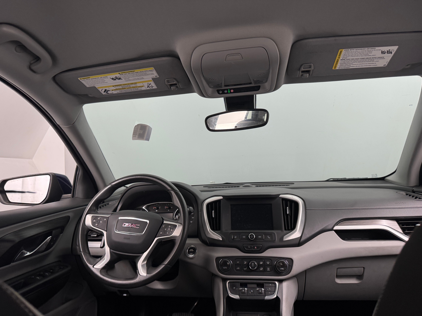Thumbnail: 2022 GMC Terrain - 3