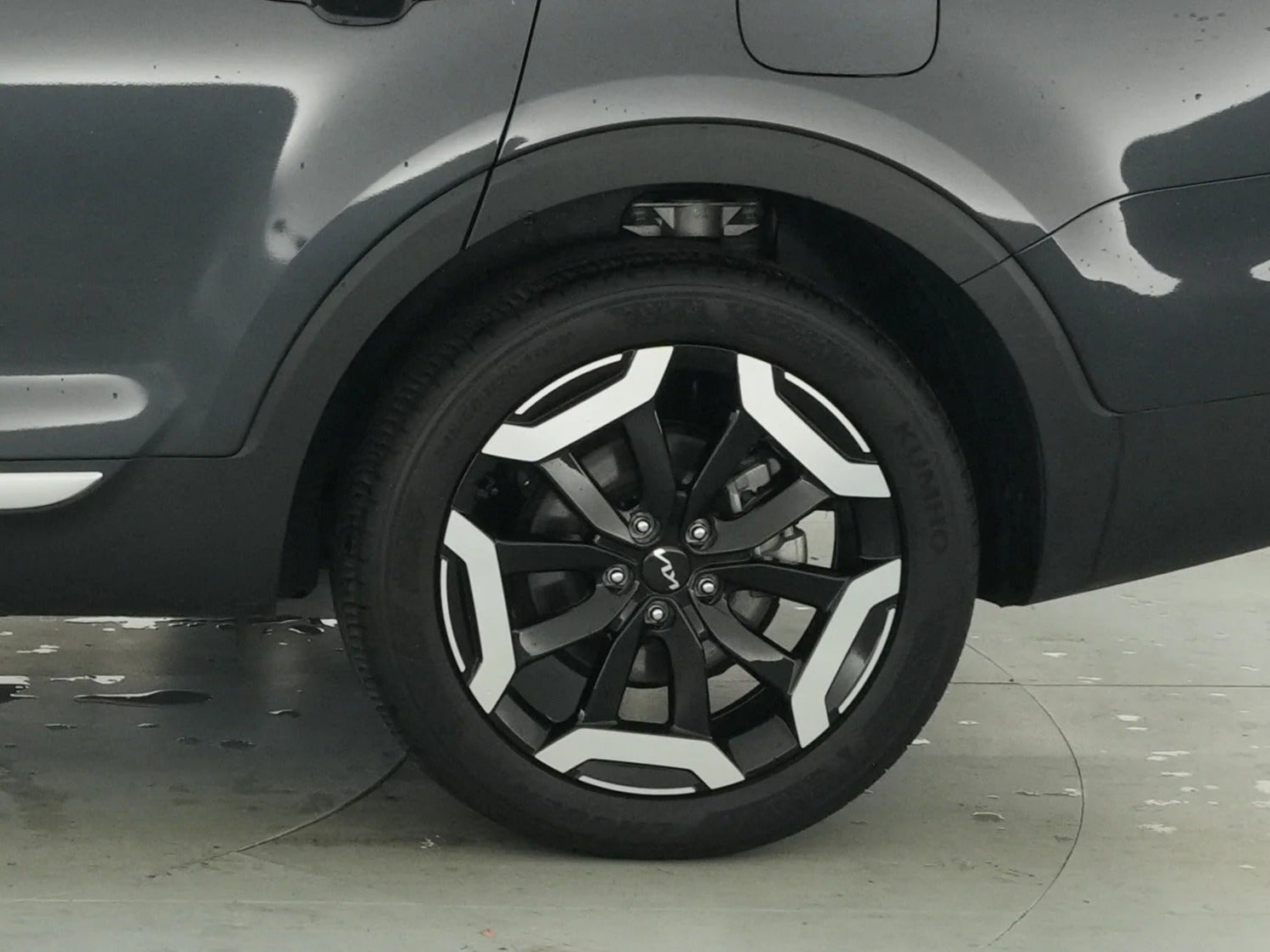 2025 Kia Telluride S - Photo 21