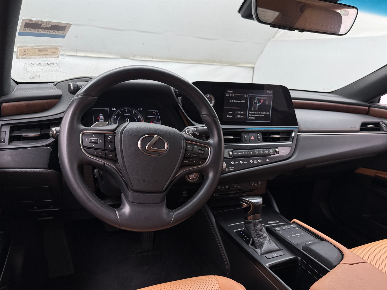 Thumbnail: 2022 Lexus ES - 2