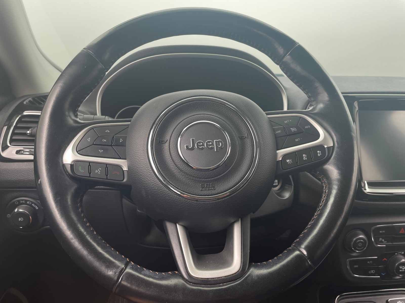 Thumbnail: 2021 Jeep Compass - 4
