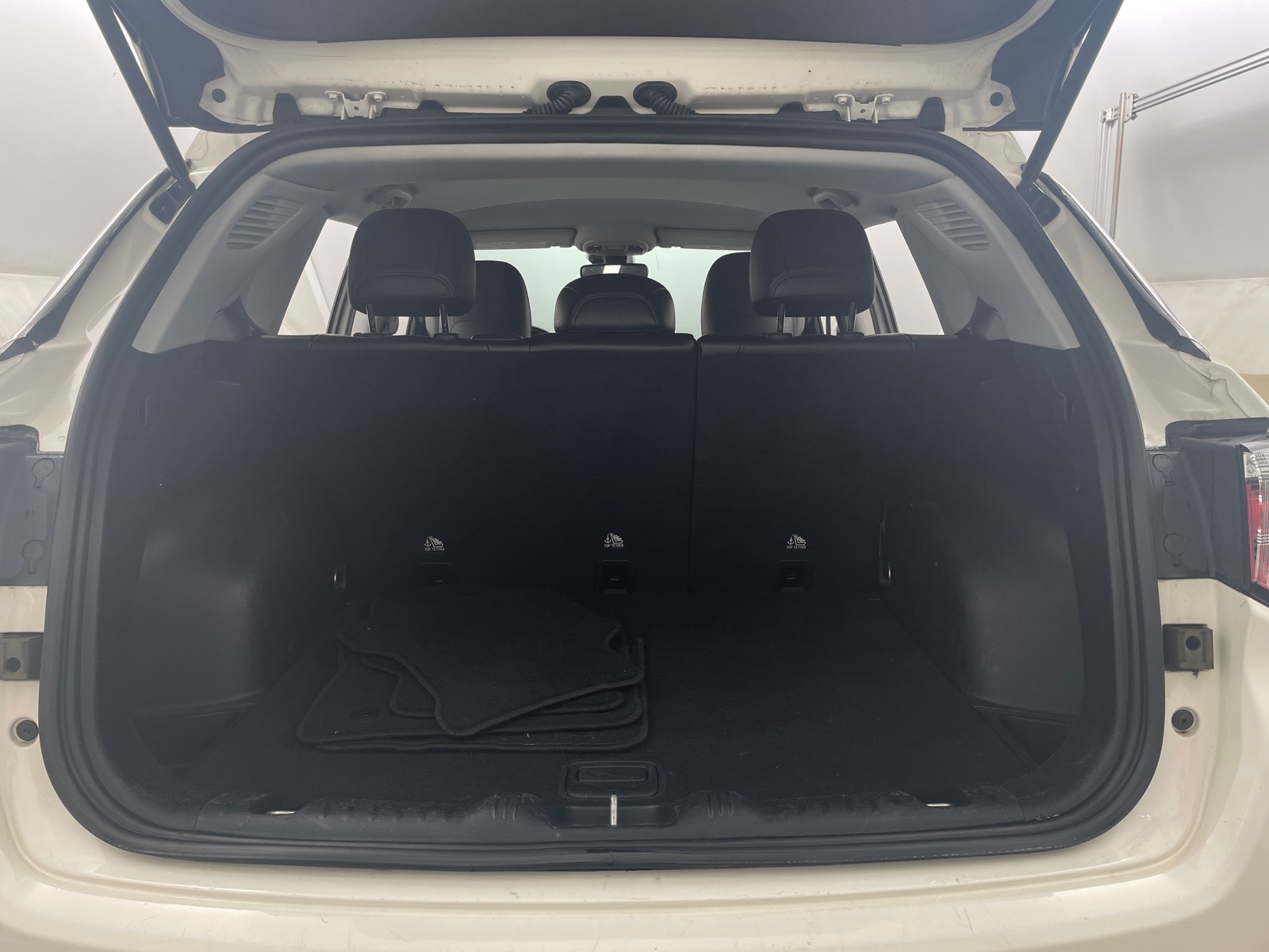 Thumbnail: 2021 Jeep Compass - 6