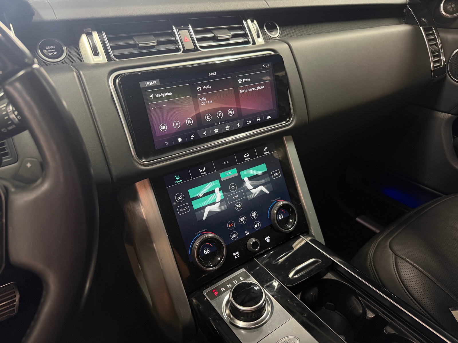 Thumbnail: 2022 Land Rover Range Rover - 3