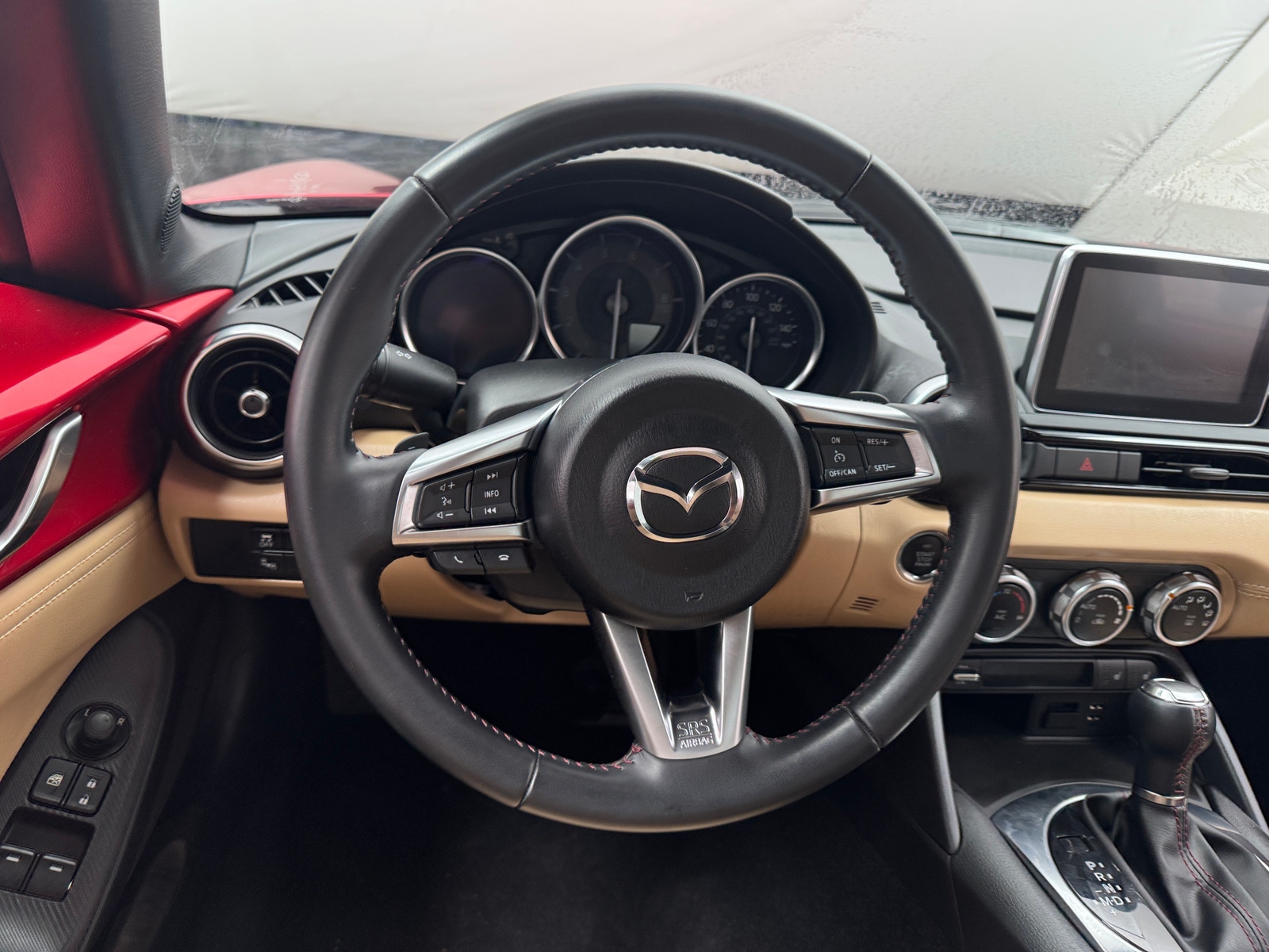 Thumbnail: 2017 Mazda MX-5 Miata - 4