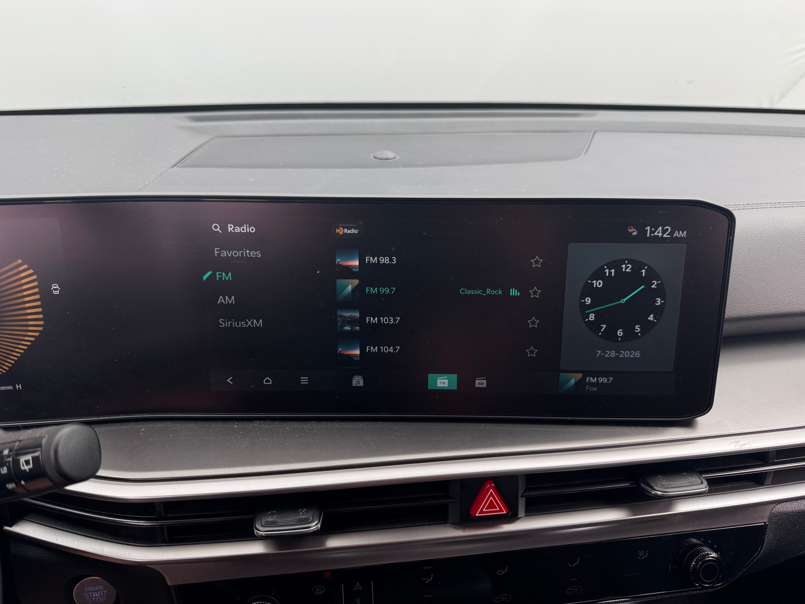 Thumbnail: 2025 Kia Sorento - 4