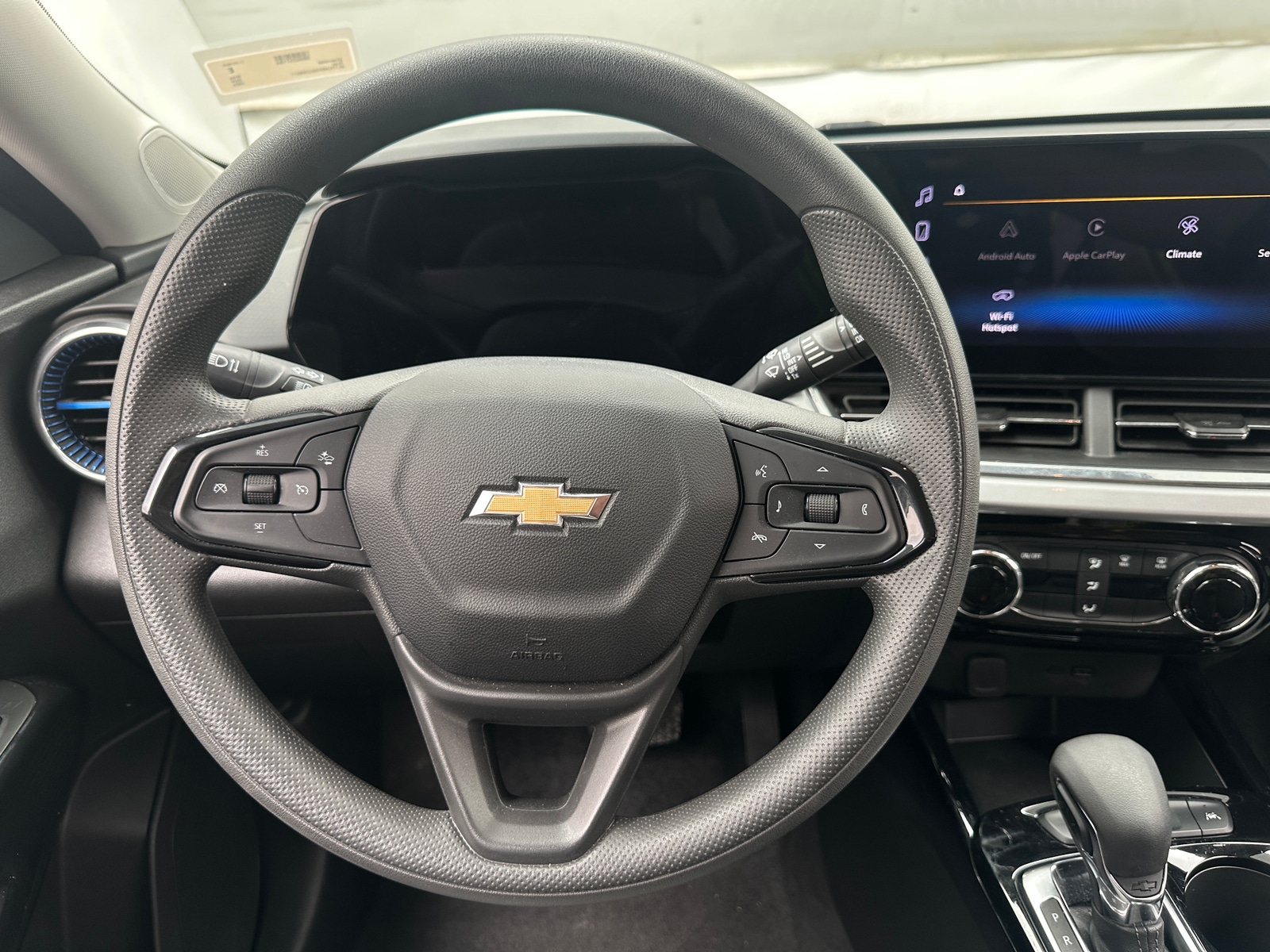 Thumbnail: 2025 Chevrolet Trax - 4