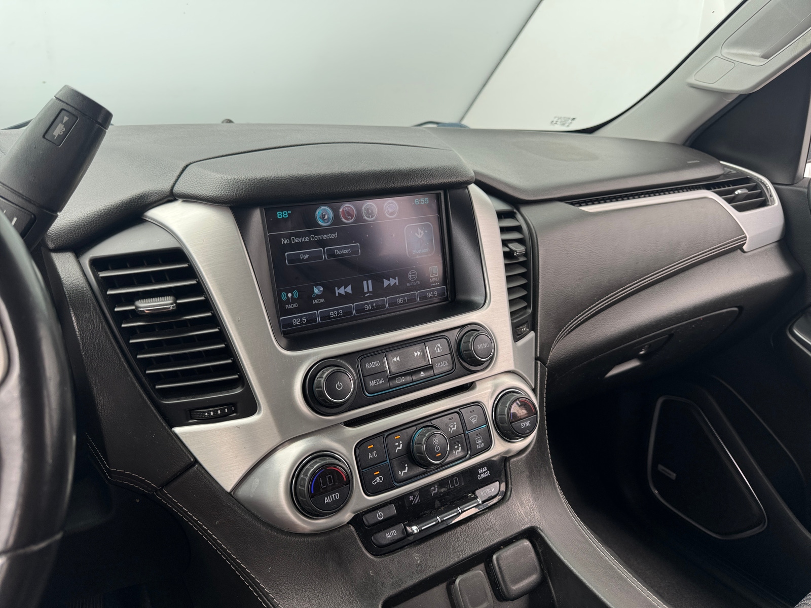 Thumbnail: 2020 GMC Yukon XL - 4