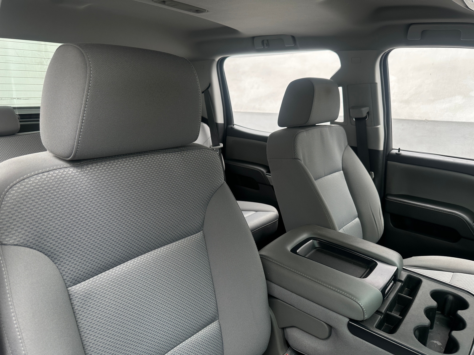 Thumbnail: 2018 Chevrolet Silverado 1500 - 2
