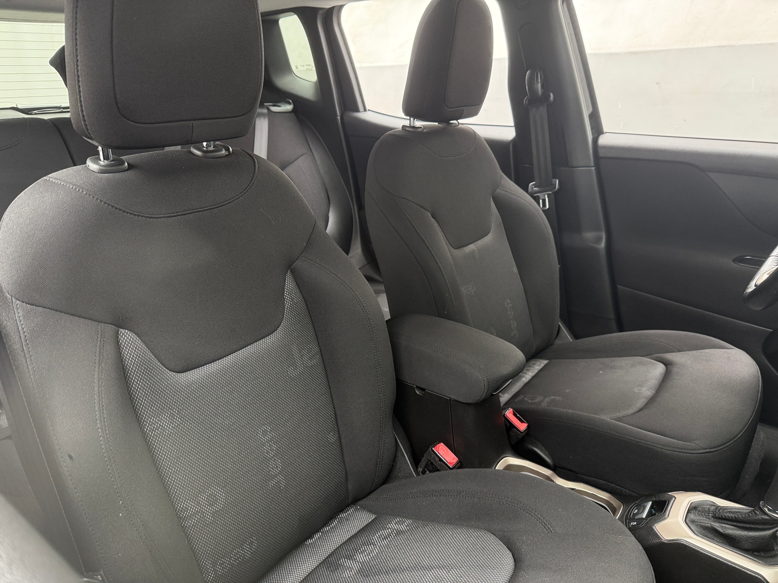 Thumbnail: 2017 Jeep Renegade - 2