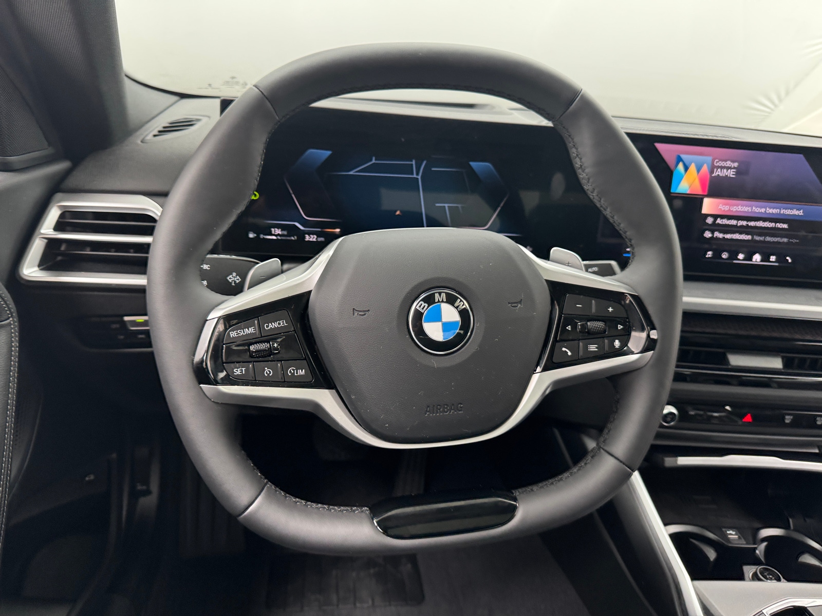 Thumbnail: 2025 BMW 2 Series - 3