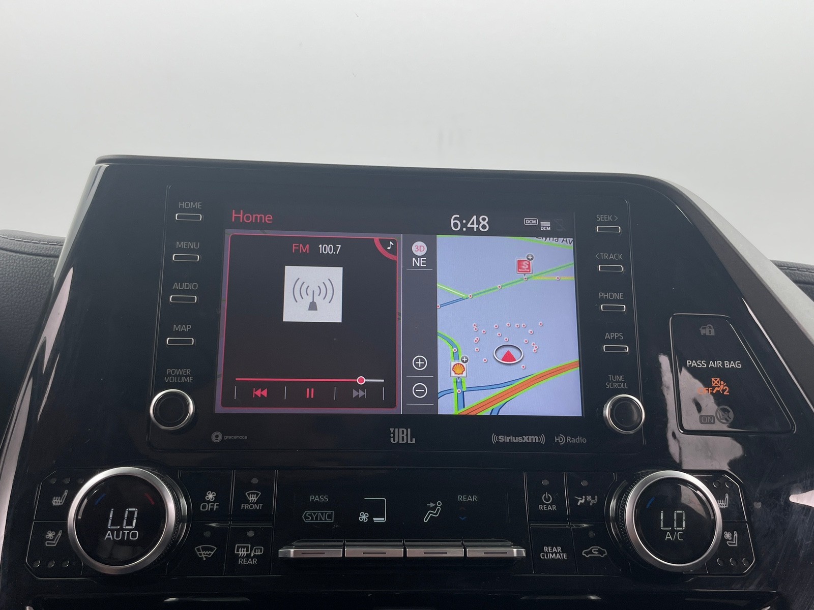 Thumbnail: 2021 Toyota Highlander - 3