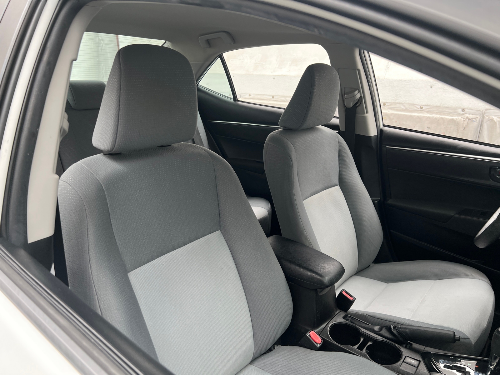 Thumbnail: 2016 Toyota Corolla - 2