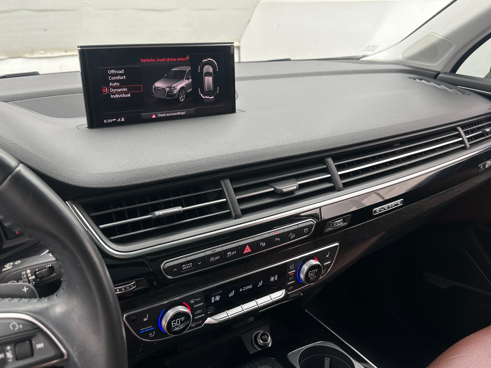 Thumbnail: 2019 Audi Q7 - 3