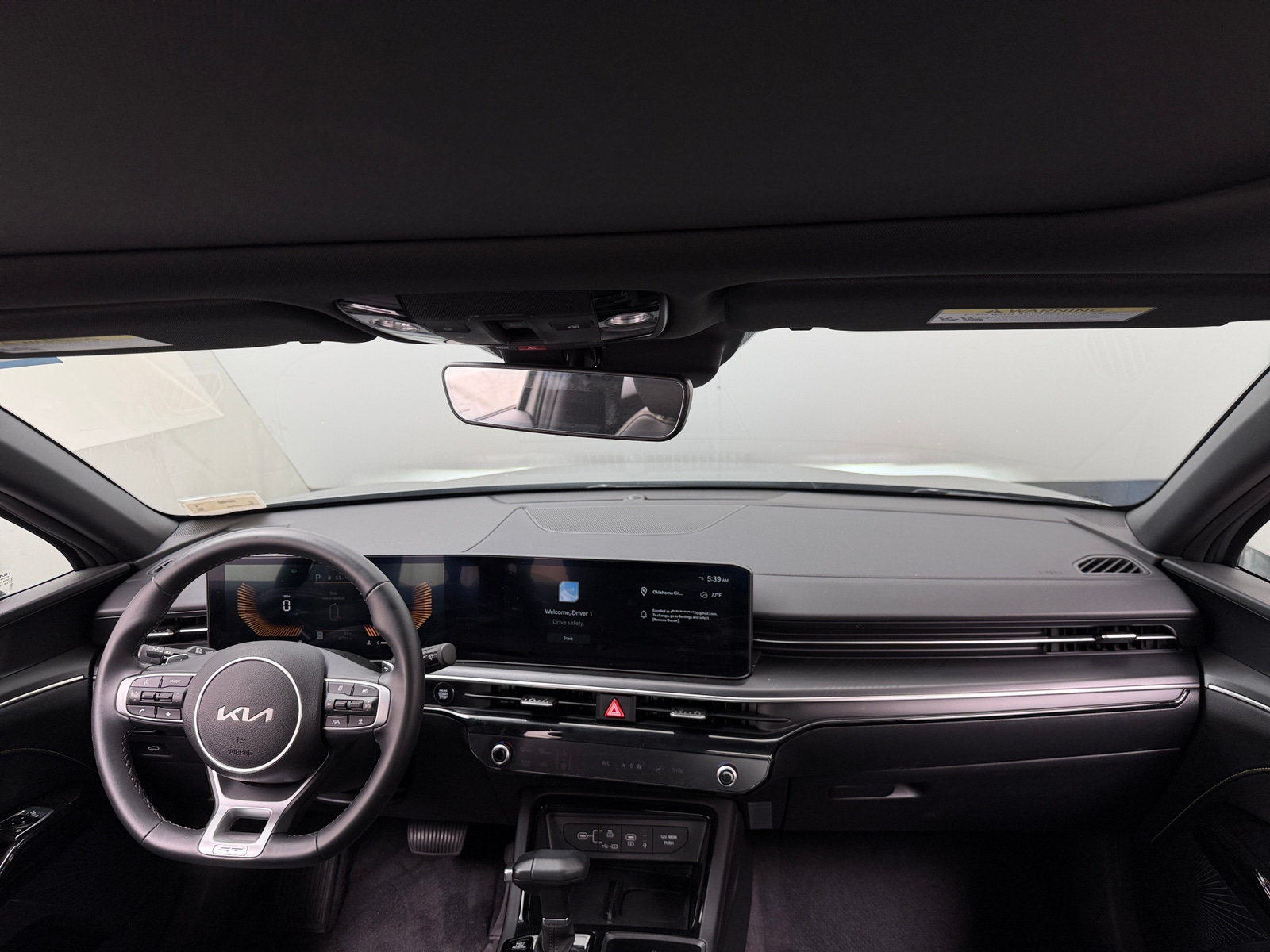 Thumbnail: 2025 Kia K5 - 2