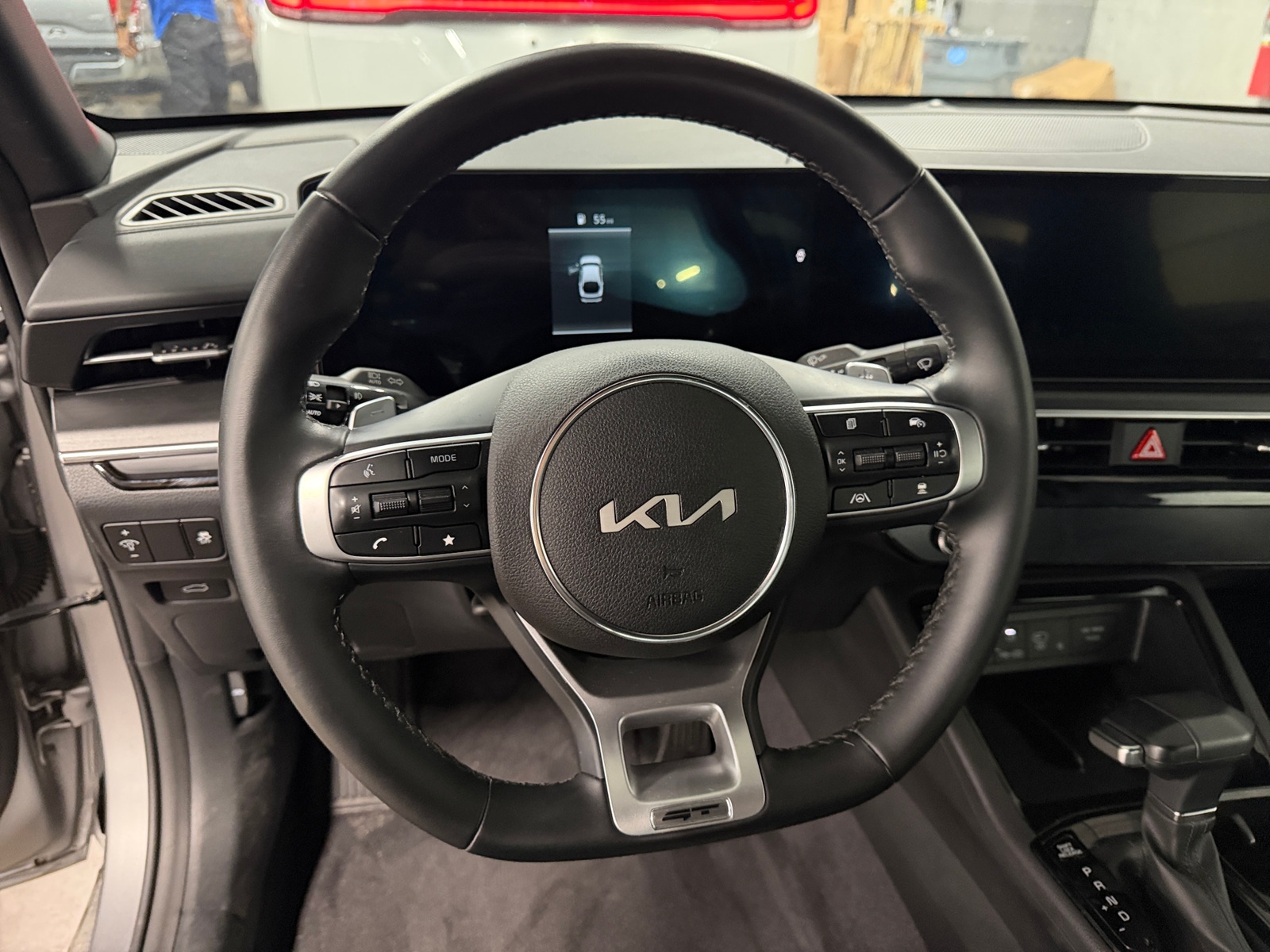 Thumbnail: 2025 Kia K5 - 4