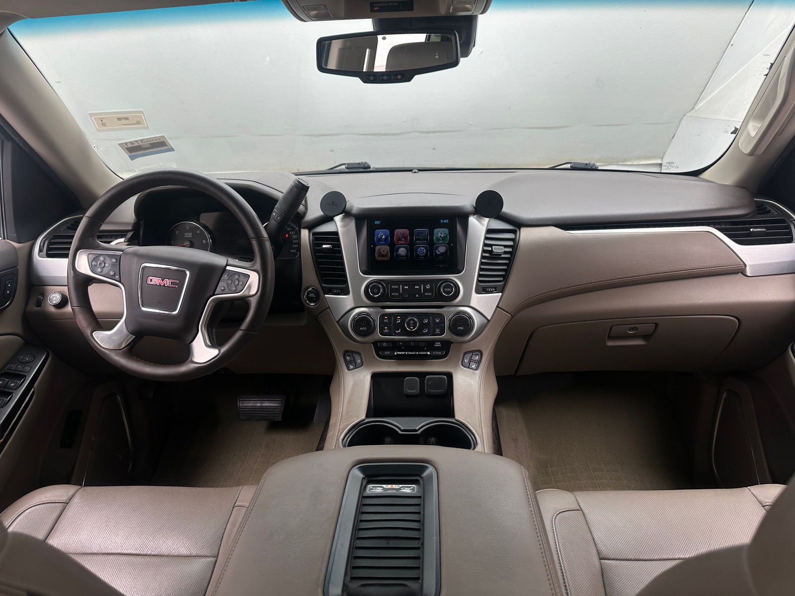 Thumbnail: 2017 GMC Yukon - 2