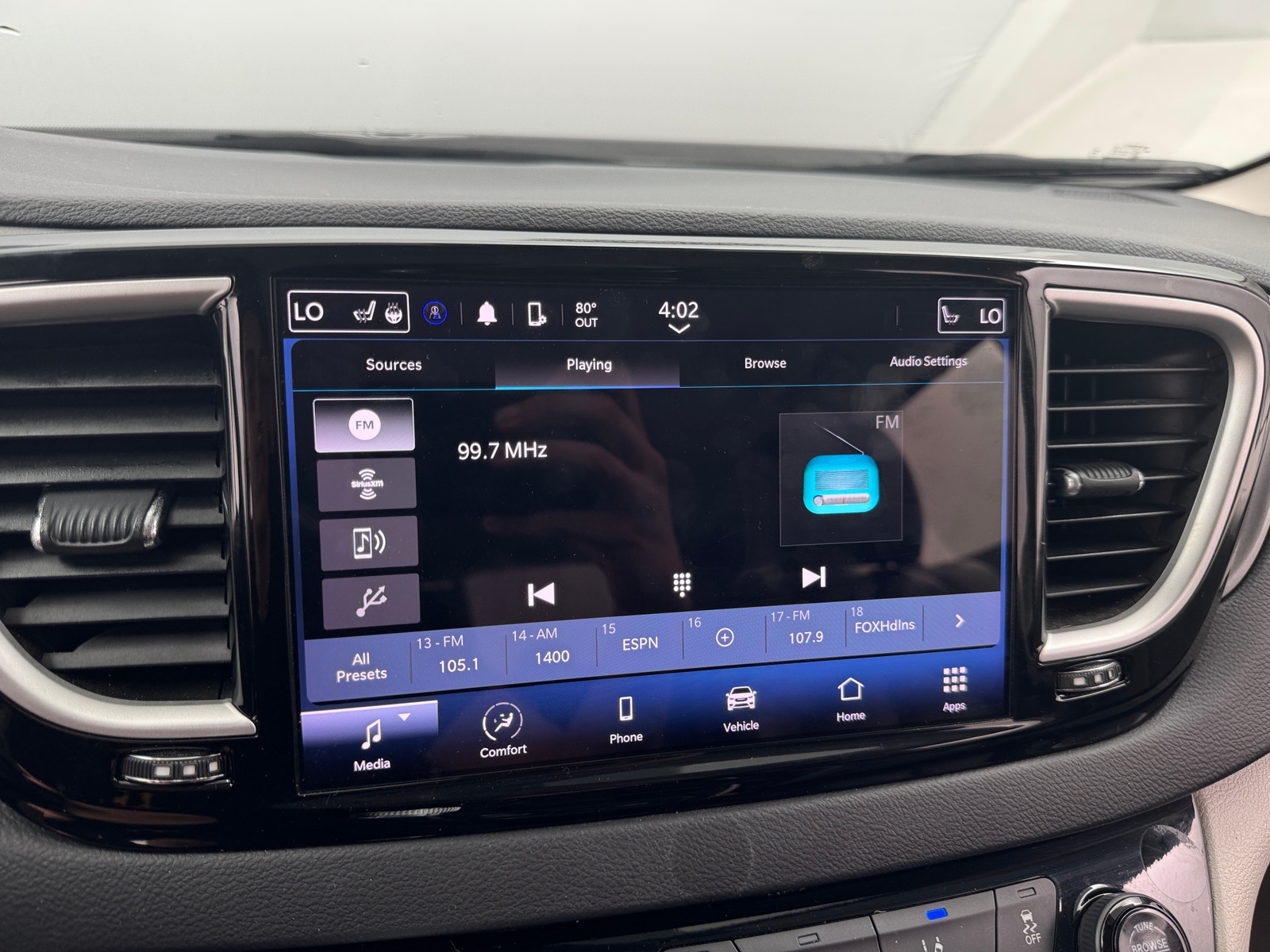 Thumbnail: 2024 Chrysler Pacifica - 3