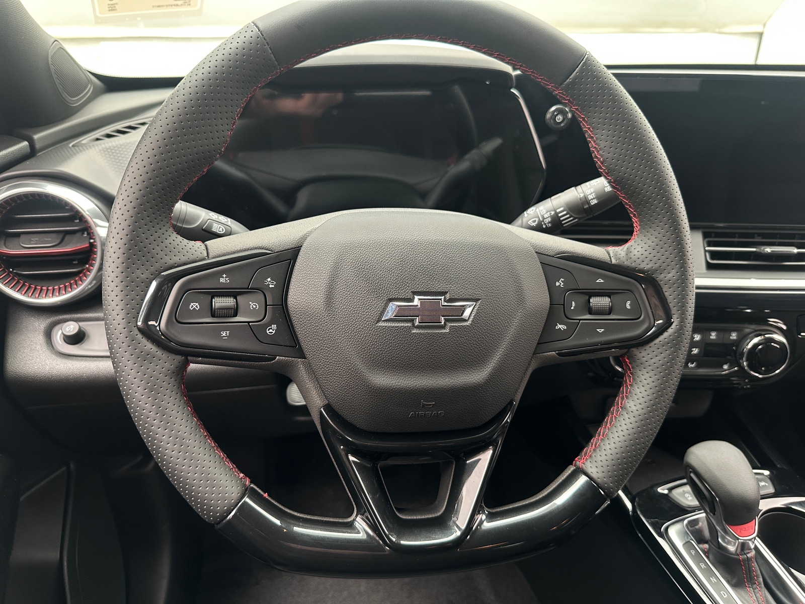 Thumbnail: 2026 Chevrolet Trax - 4