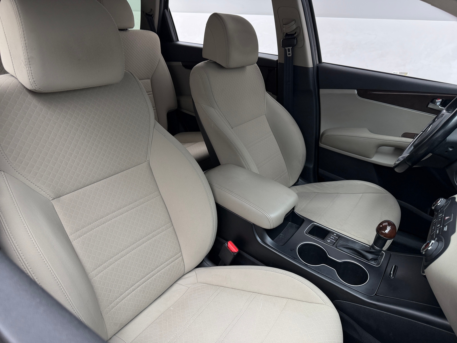 Thumbnail: 2017 Kia Sorento - 2