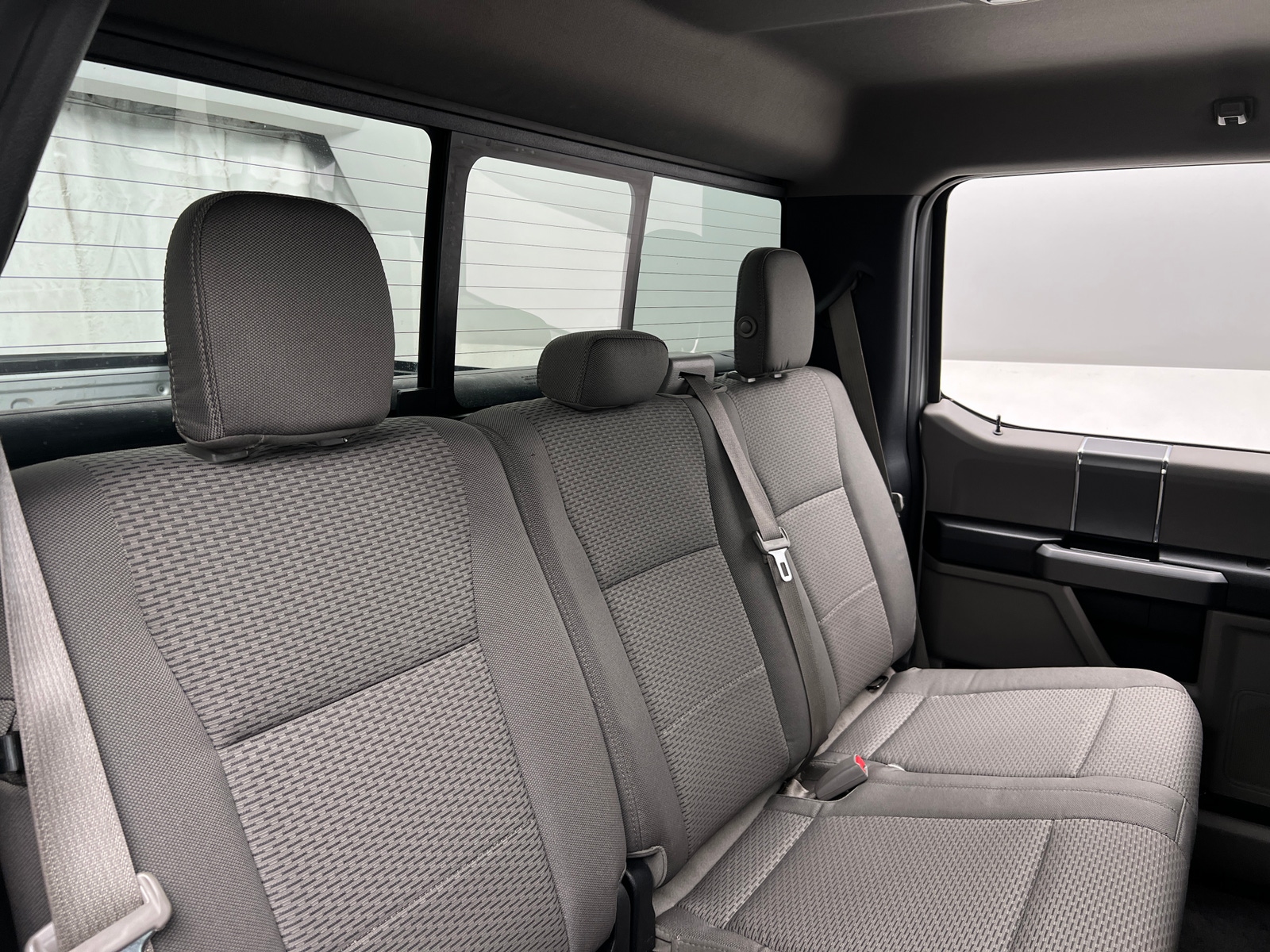 Thumbnail: 2016 Ford Econoline - 6