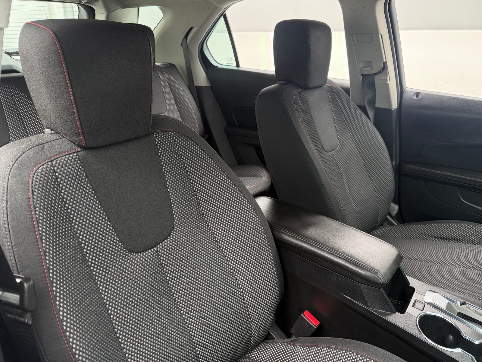 Thumbnail: 2017 Chevrolet Equinox - 2